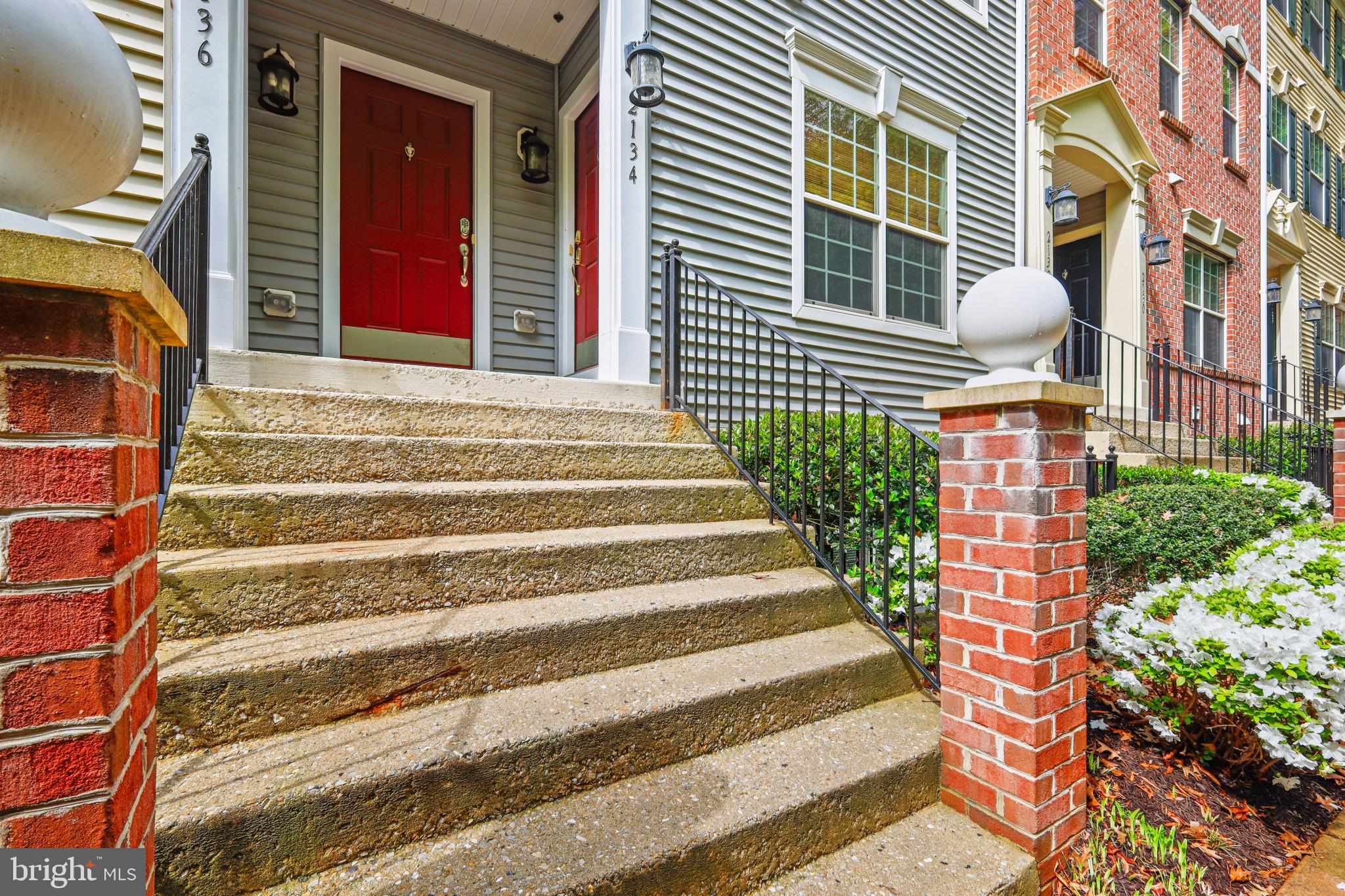 CREEKSIDE COVE - Residential