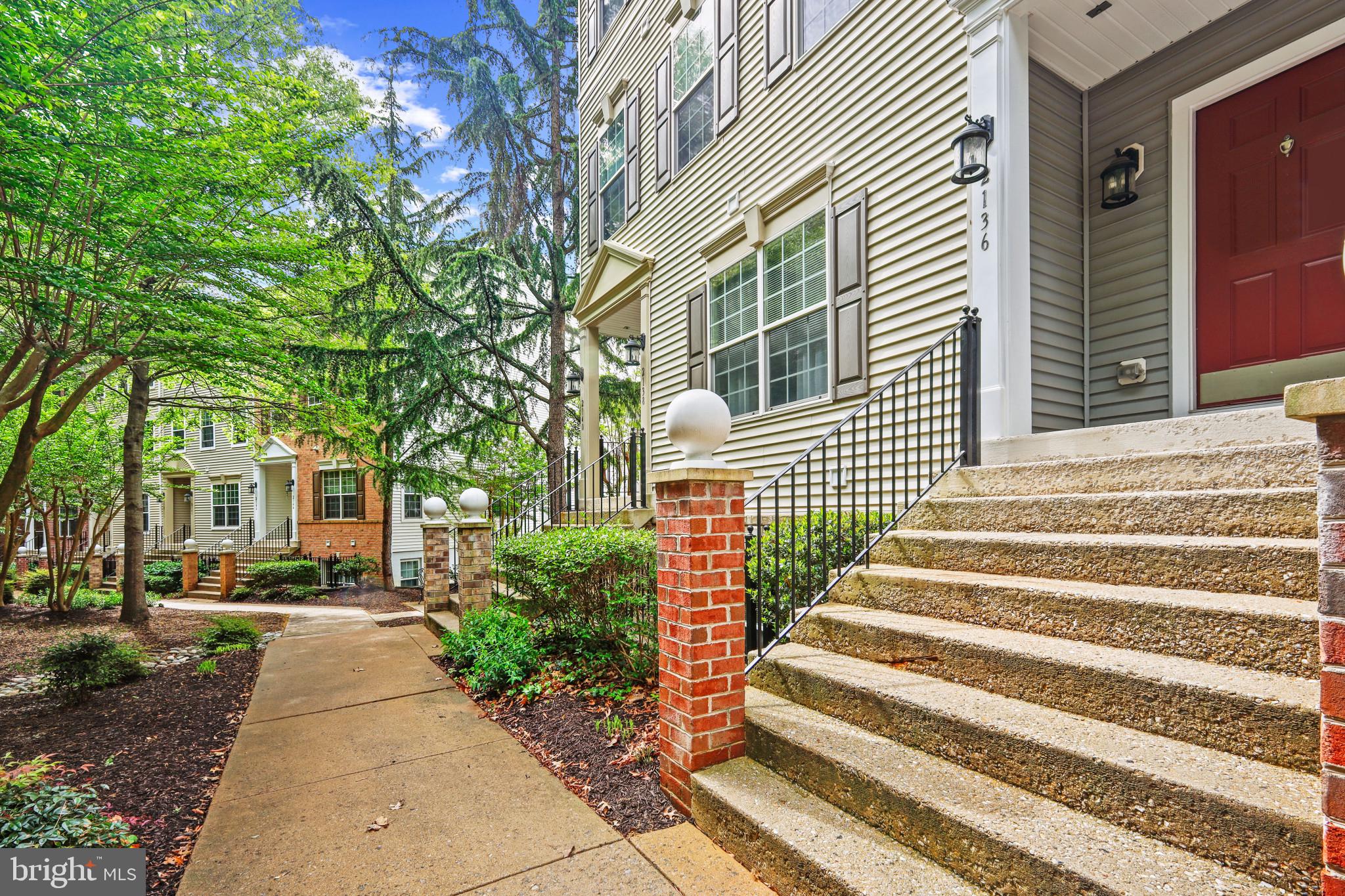 CREEKSIDE COVE - Residential