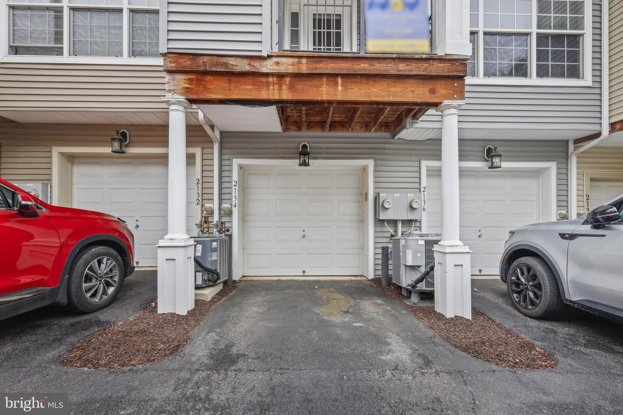 CREEKSIDE COVE - Residential