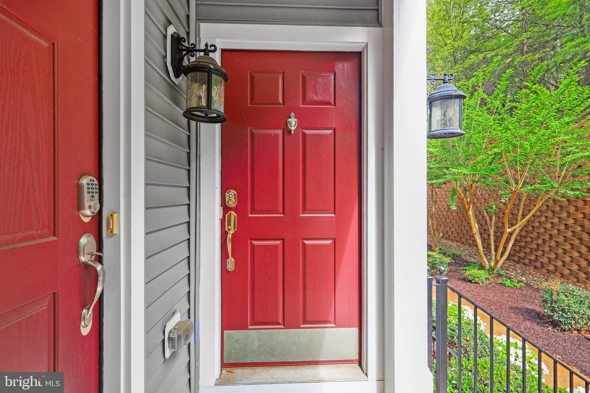 CREEKSIDE COVE - Residential