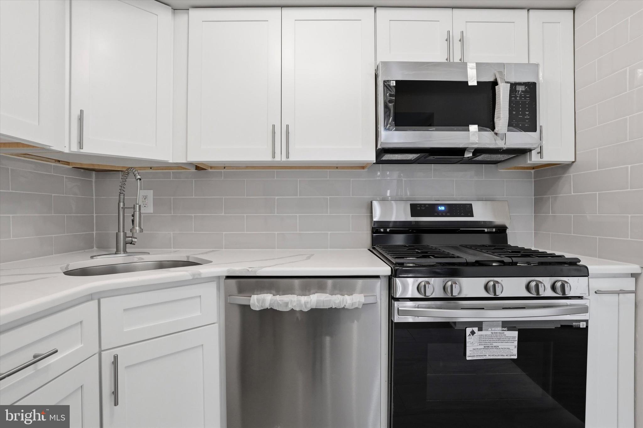 FOX CHASE - Residential Income