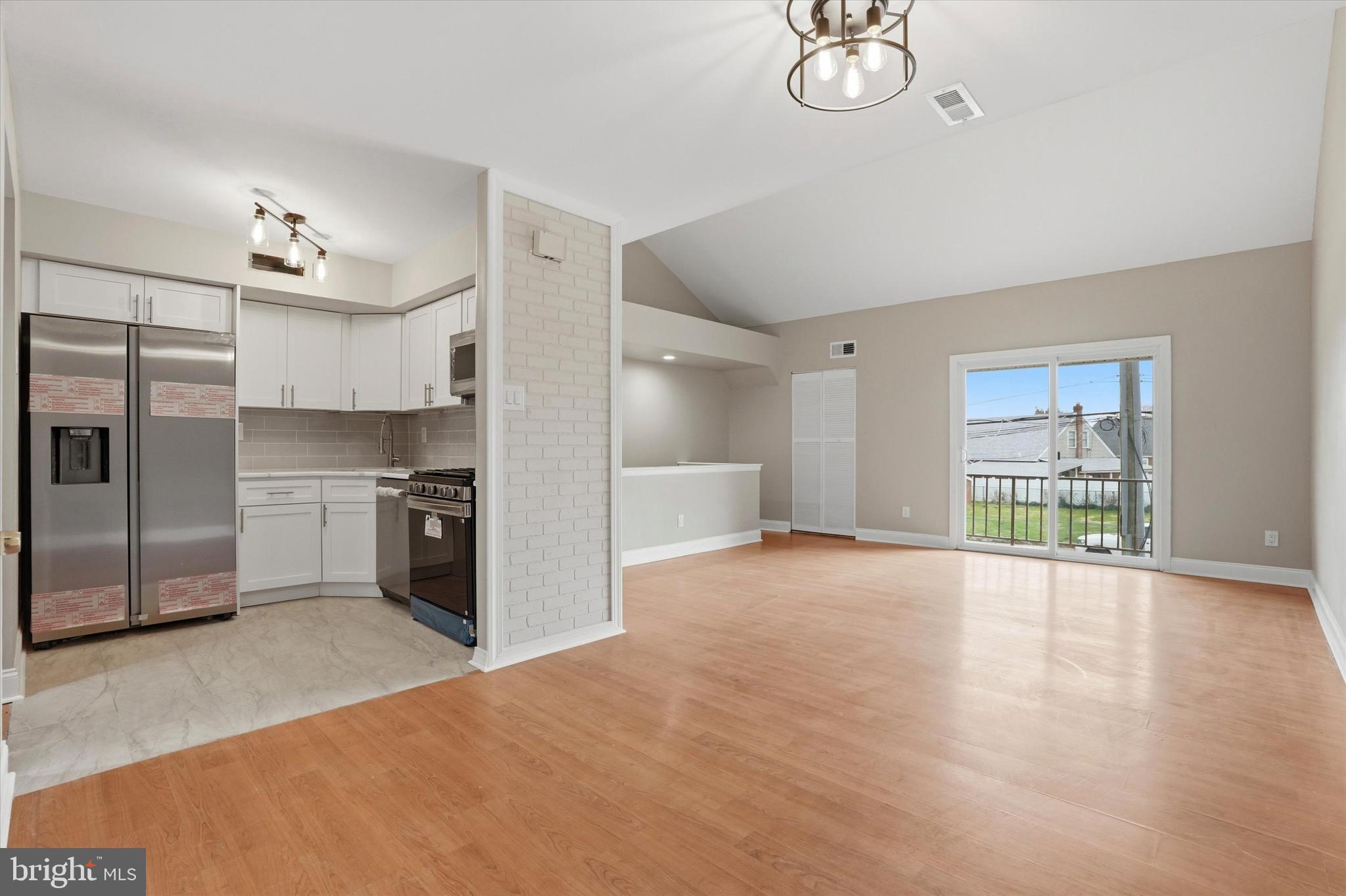 FOX CHASE - Residential Income