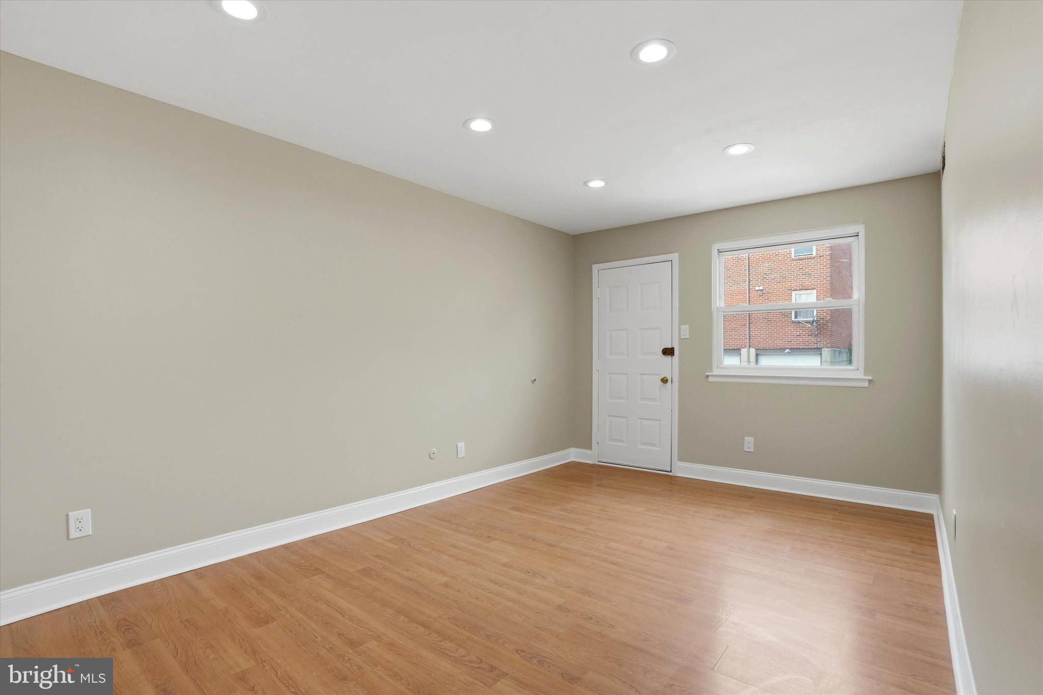 FOX CHASE - Residential Income