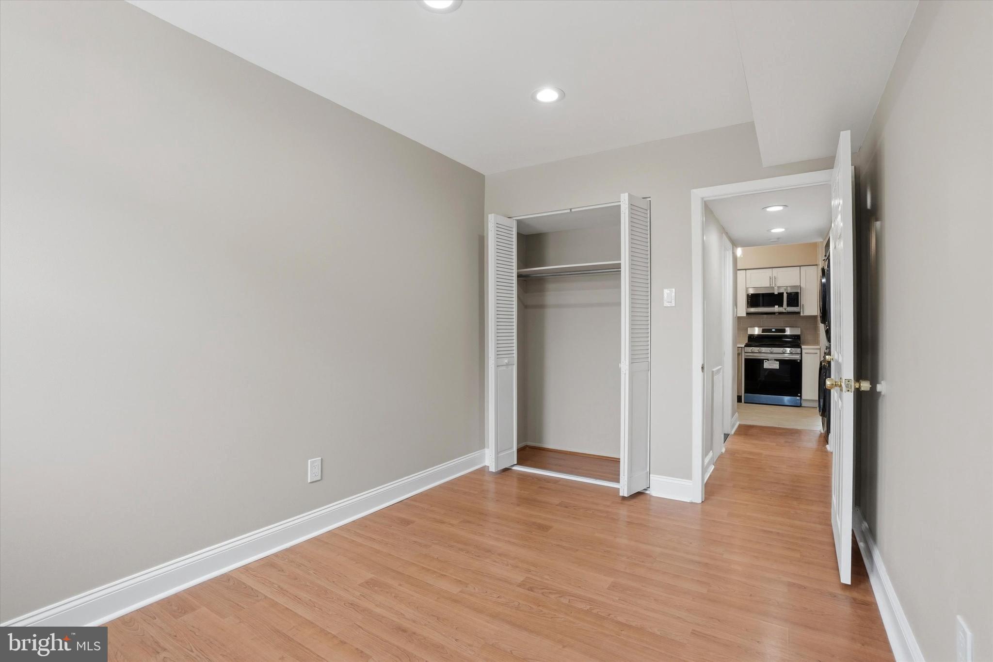 FOX CHASE - Residential Income