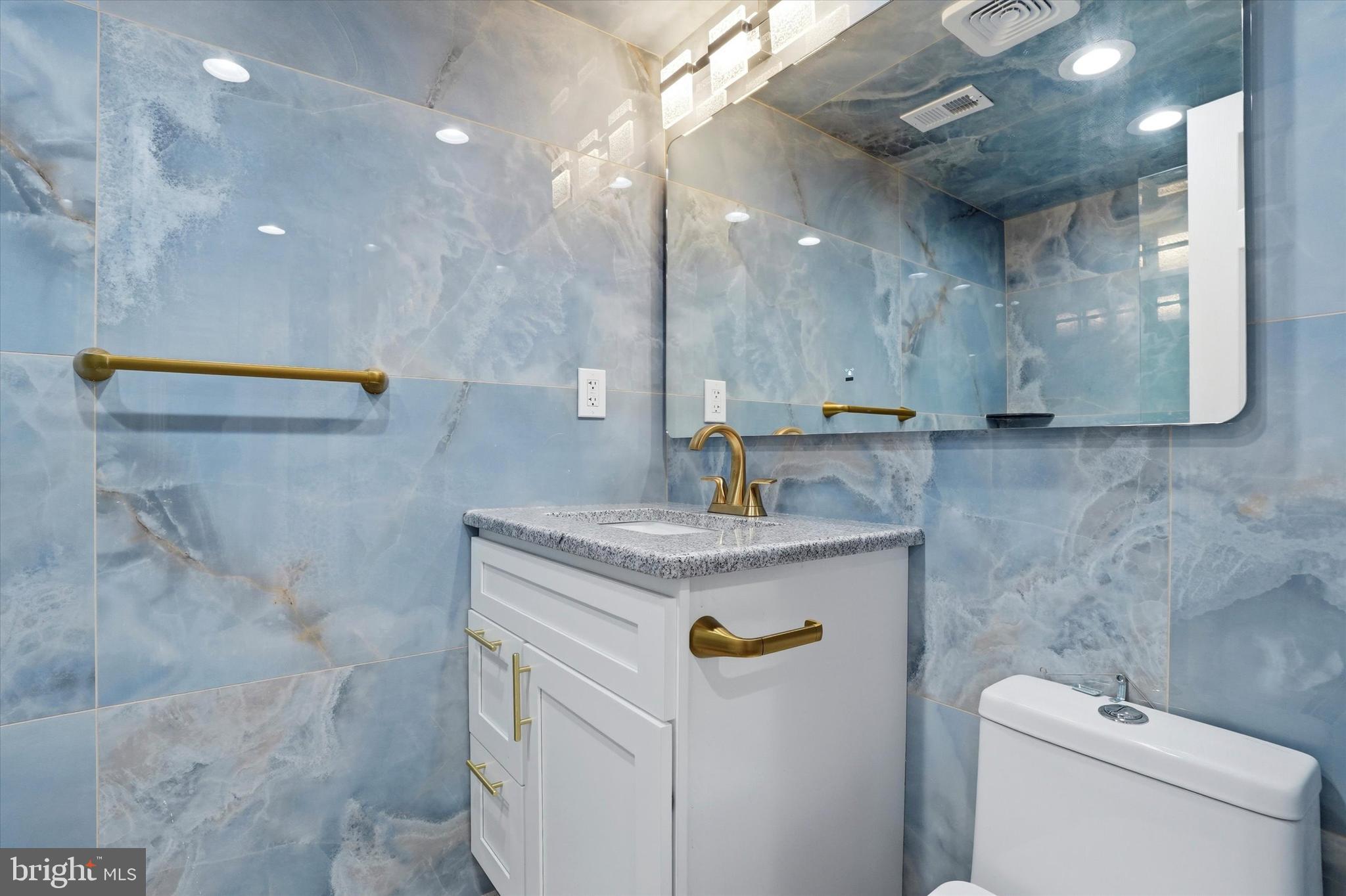 FOX CHASE - Residential Income