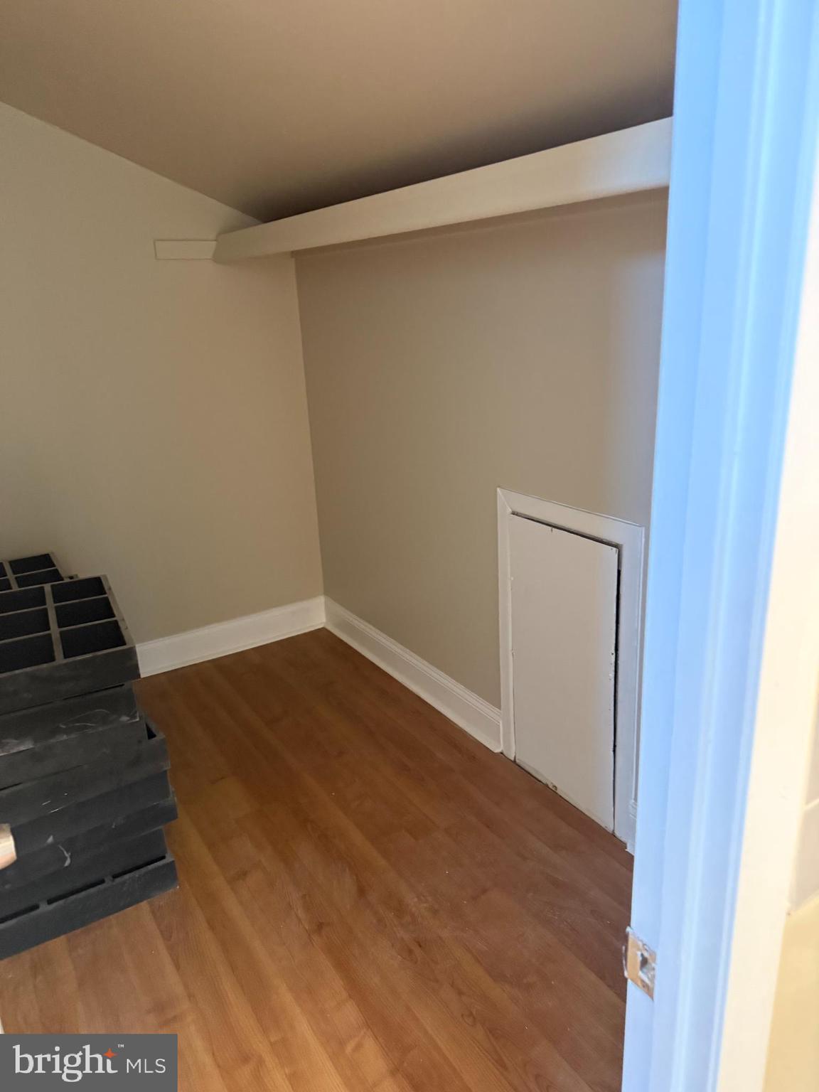 FOX CHASE - Residential Income