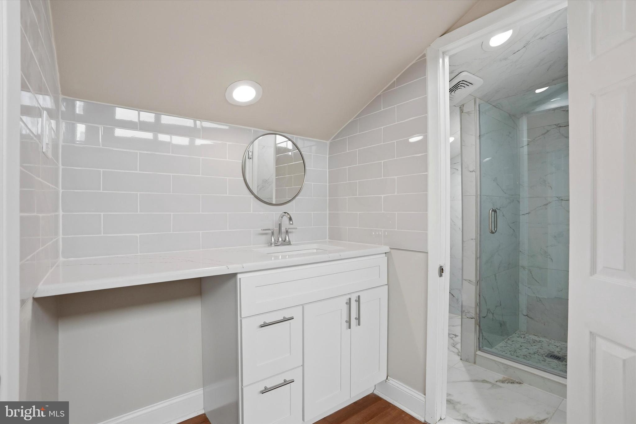 FOX CHASE - Residential Income