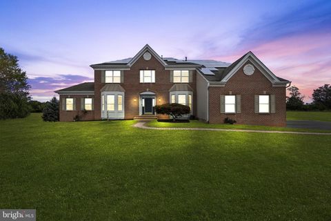 12 WYCKOFF PLACE FRANKLIN PARK NJ 08823