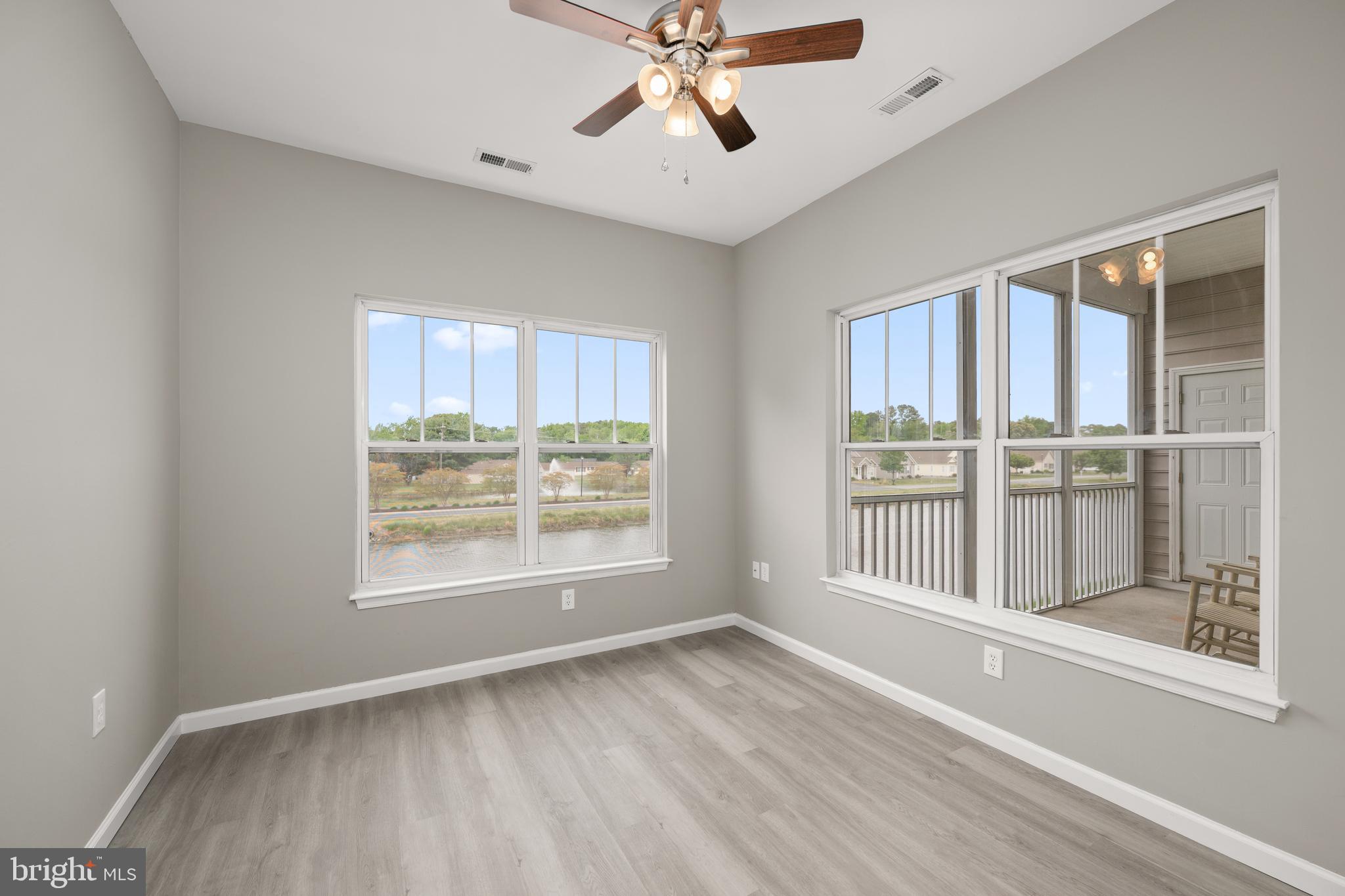 HEARTHSTONE MANOR - Residential