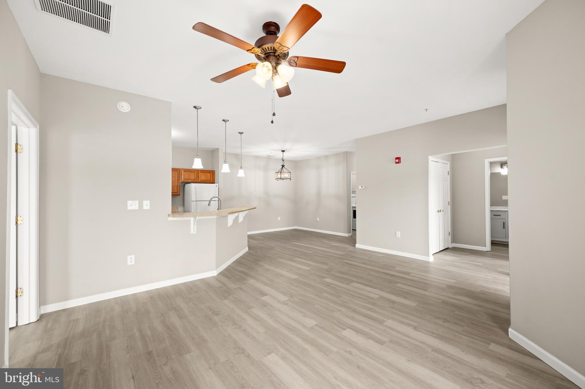 HEARTHSTONE MANOR - Residential
