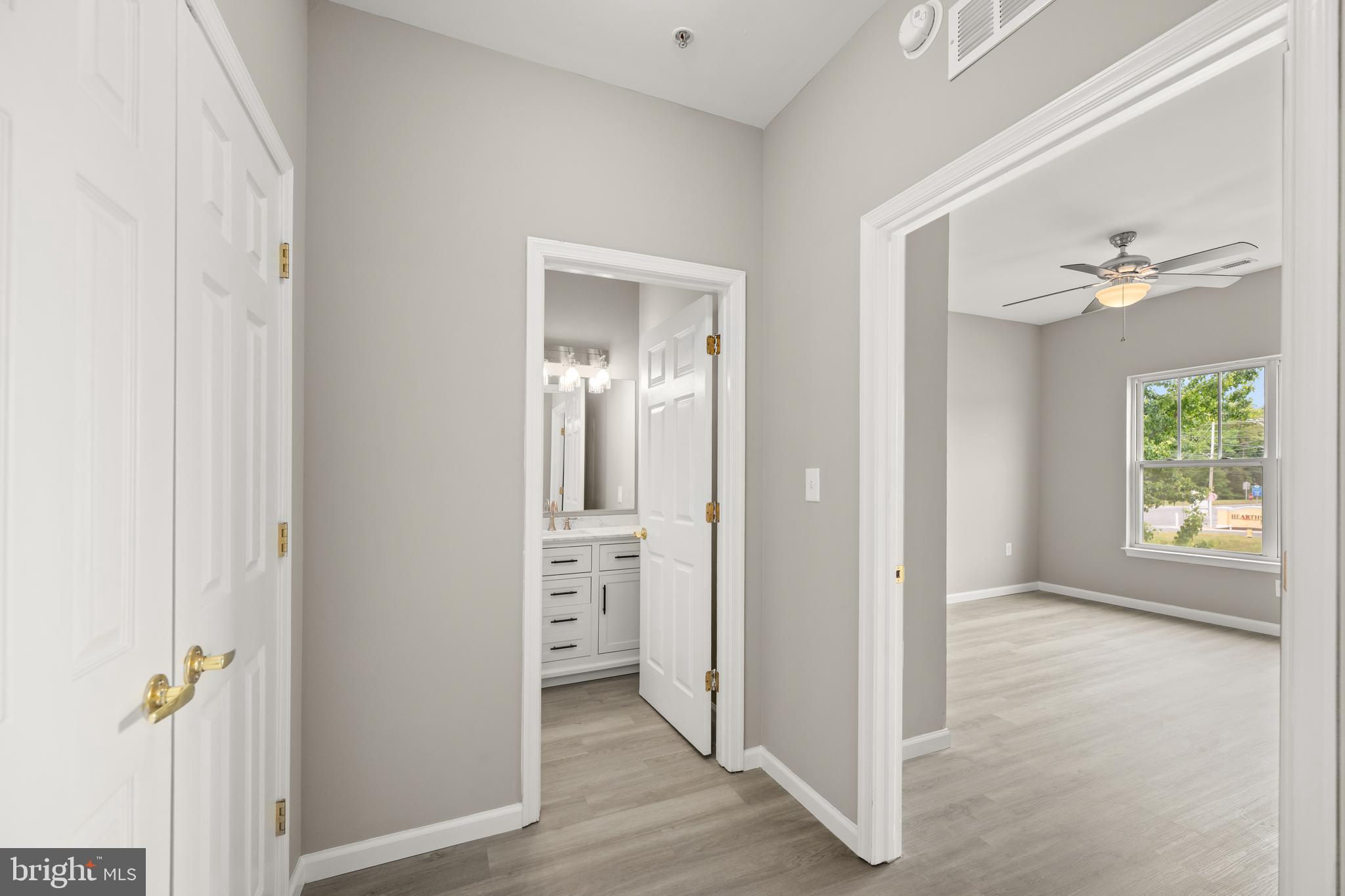 HEARTHSTONE MANOR - Residential