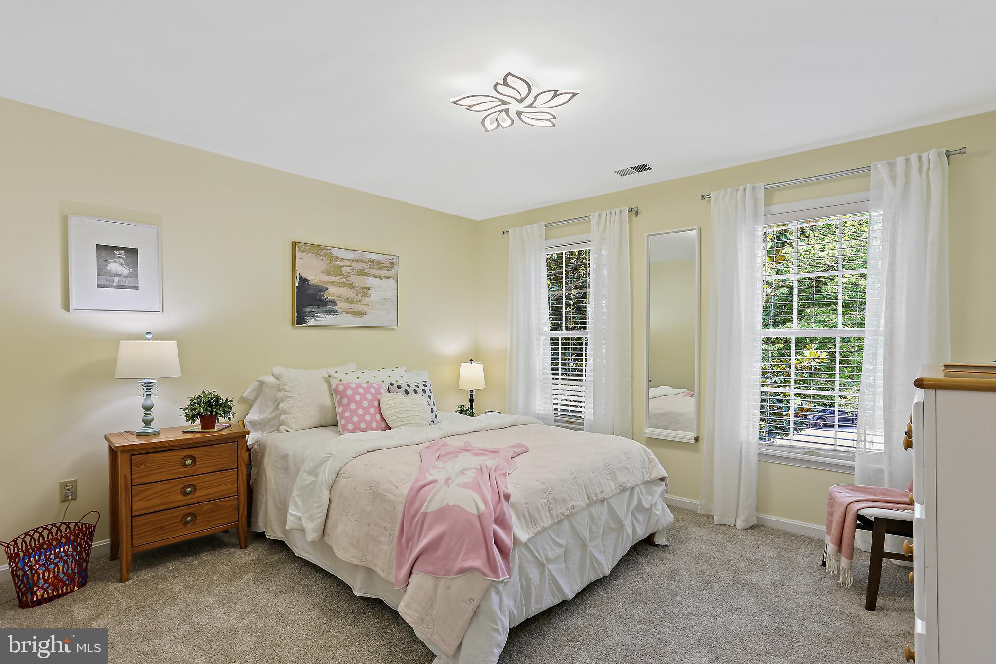 VILLAGE OF RIVER HILL - Residential