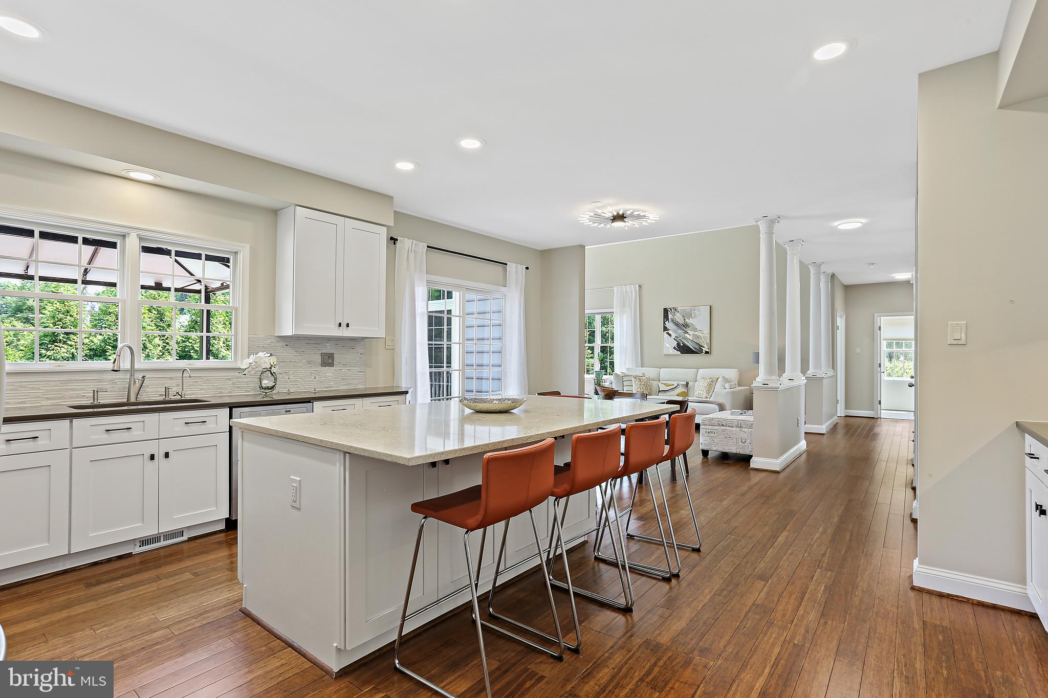 VILLAGE OF RIVER HILL - Residential