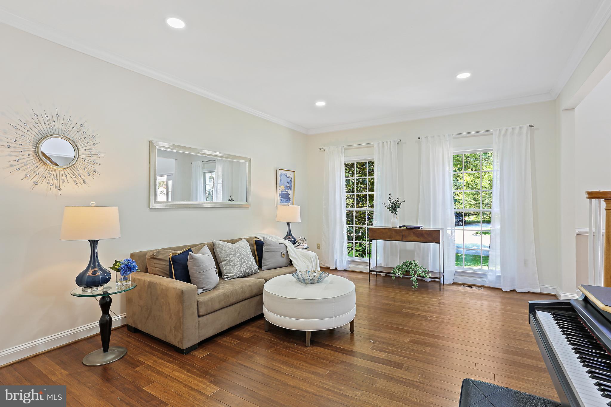 VILLAGE OF RIVER HILL - Residential