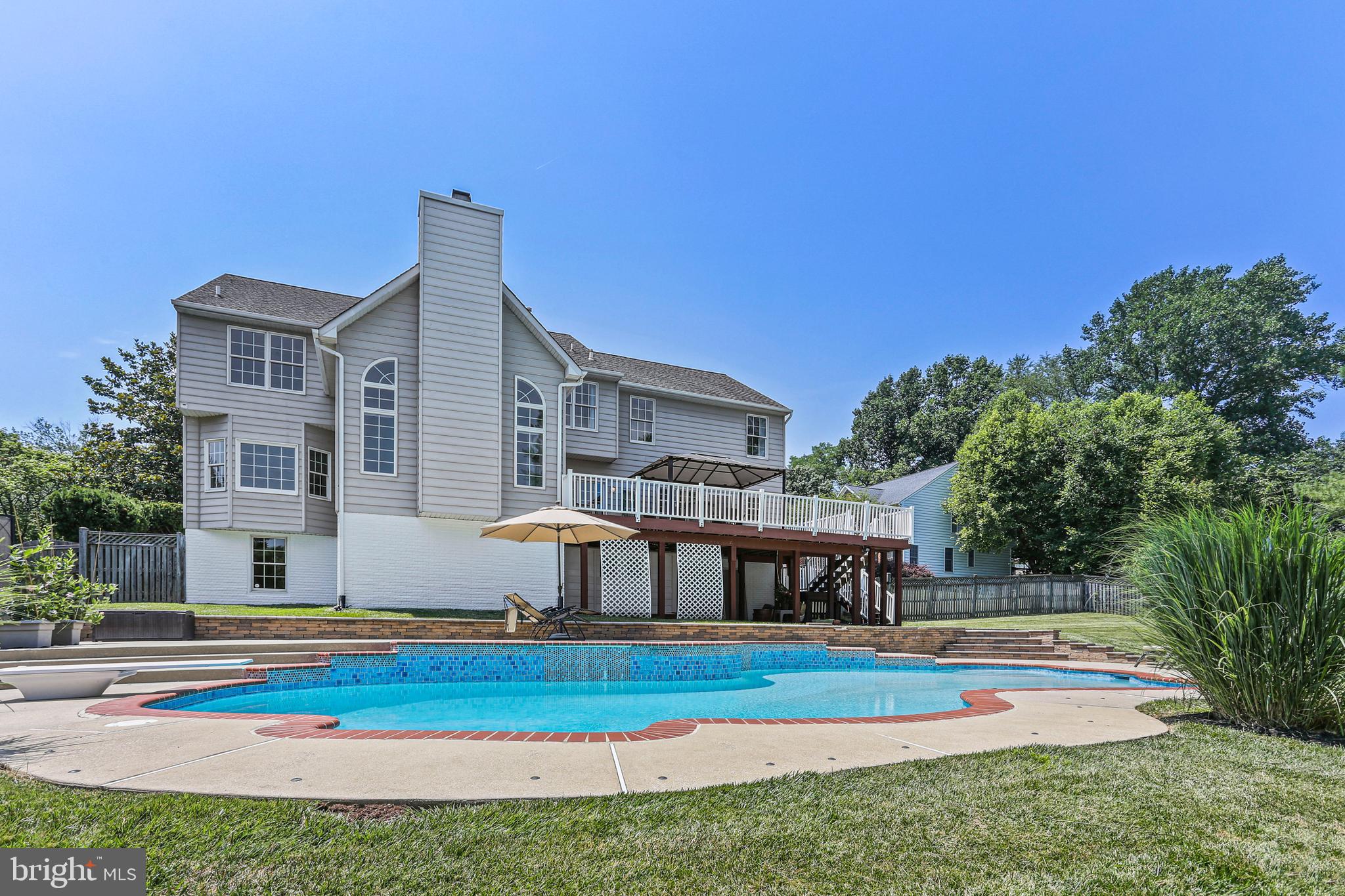 VILLAGE OF RIVER HILL - Residential