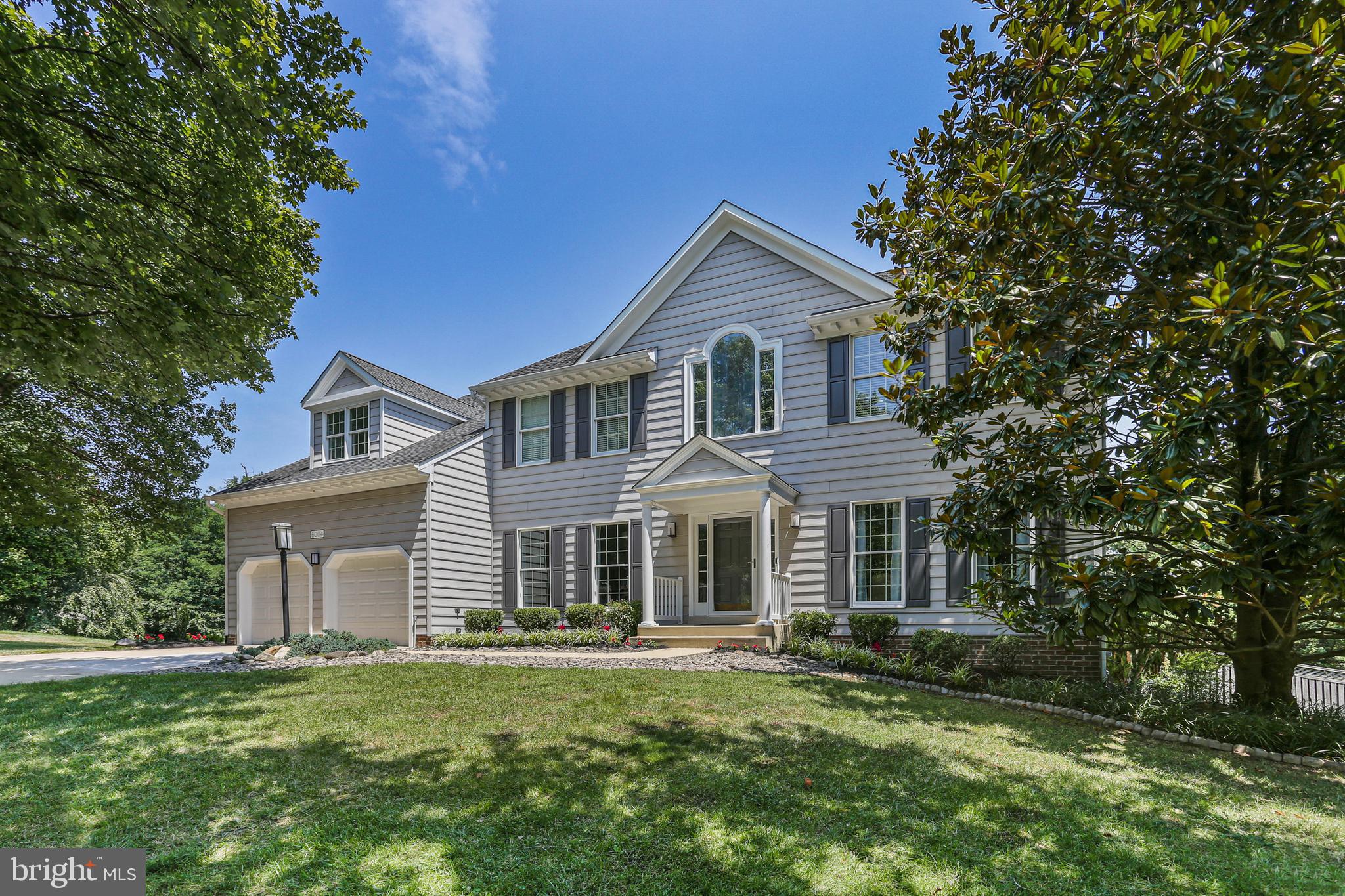 VILLAGE OF RIVER HILL - Residential