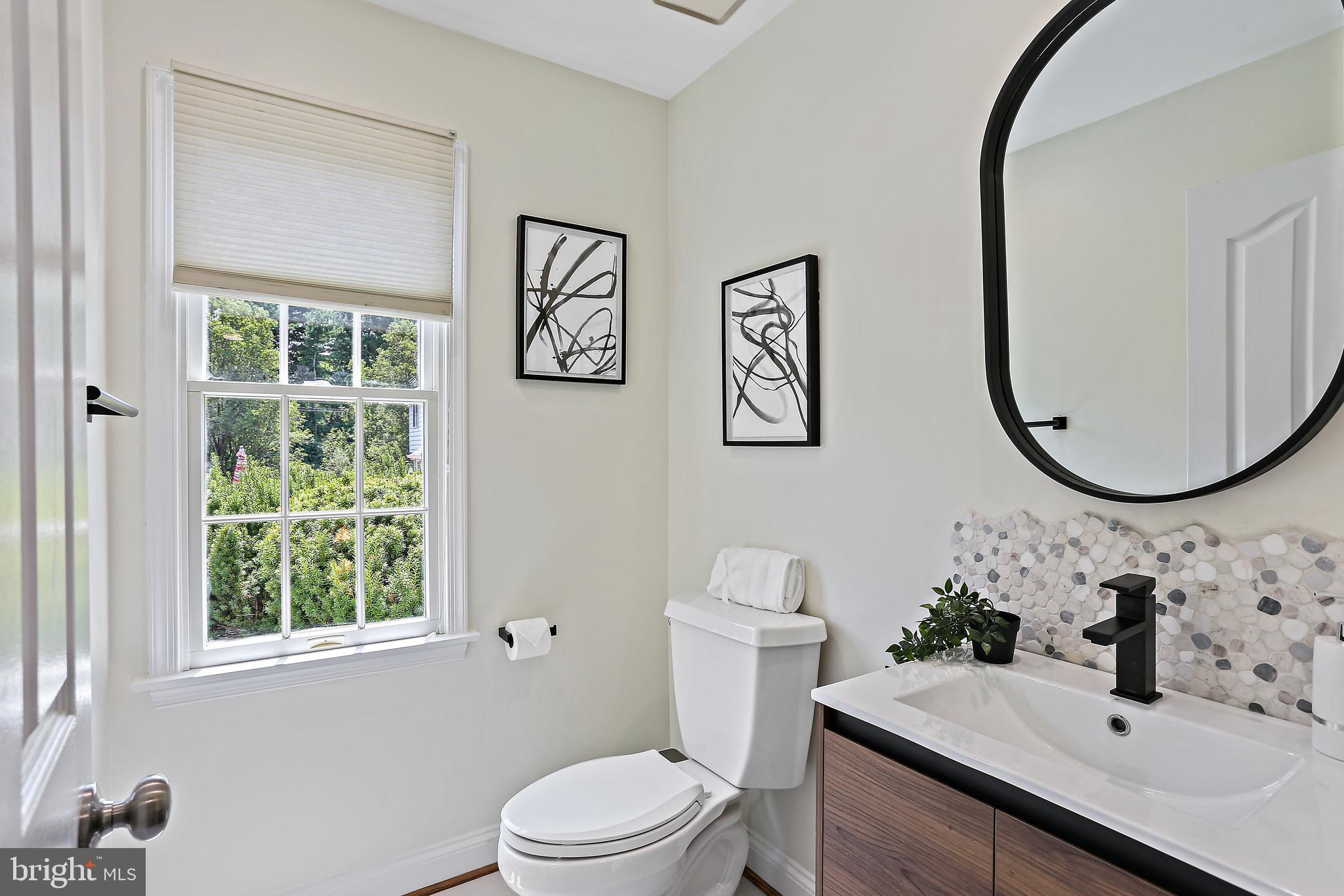 VILLAGE OF RIVER HILL - Residential