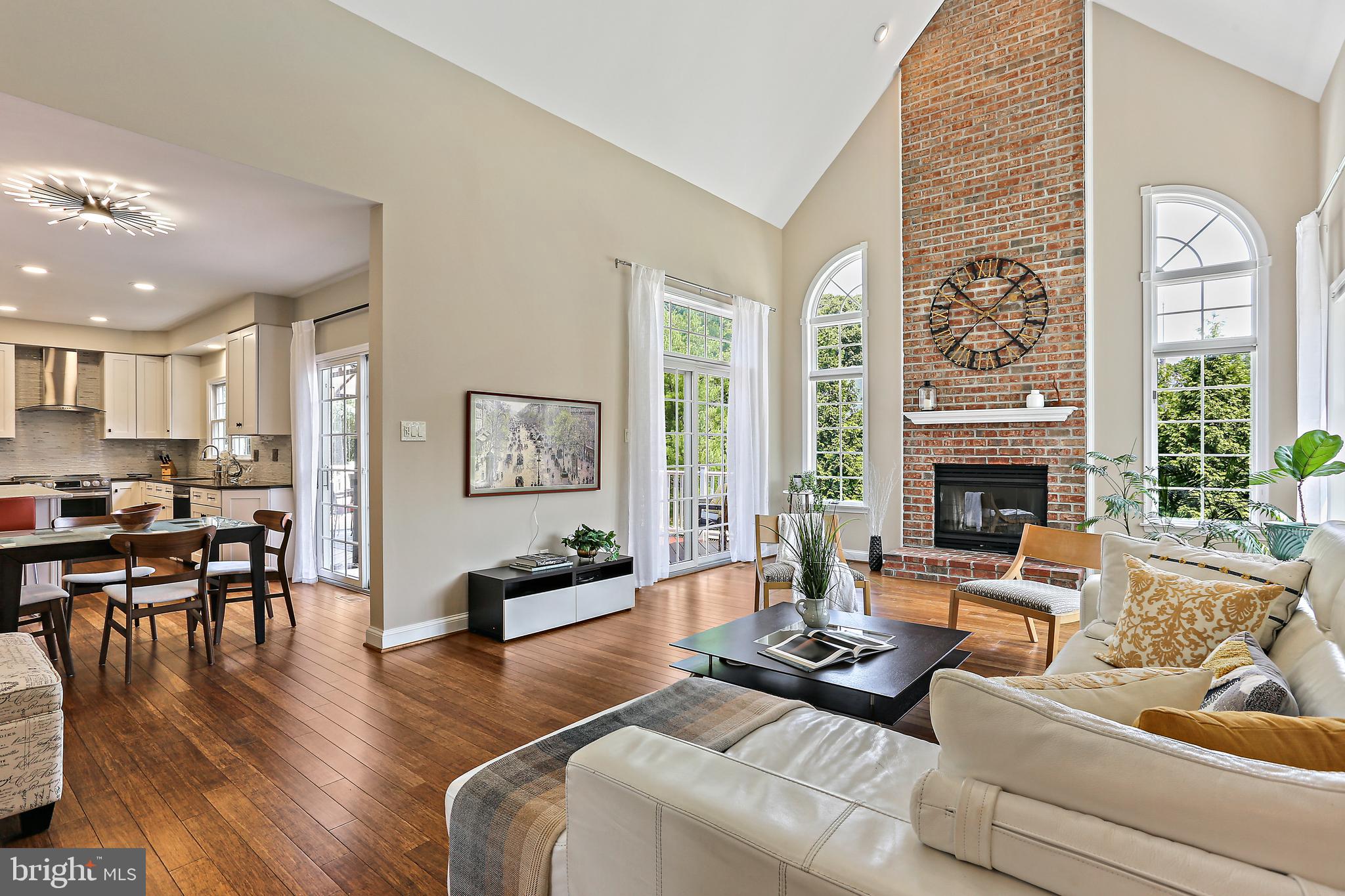 VILLAGE OF RIVER HILL - Residential