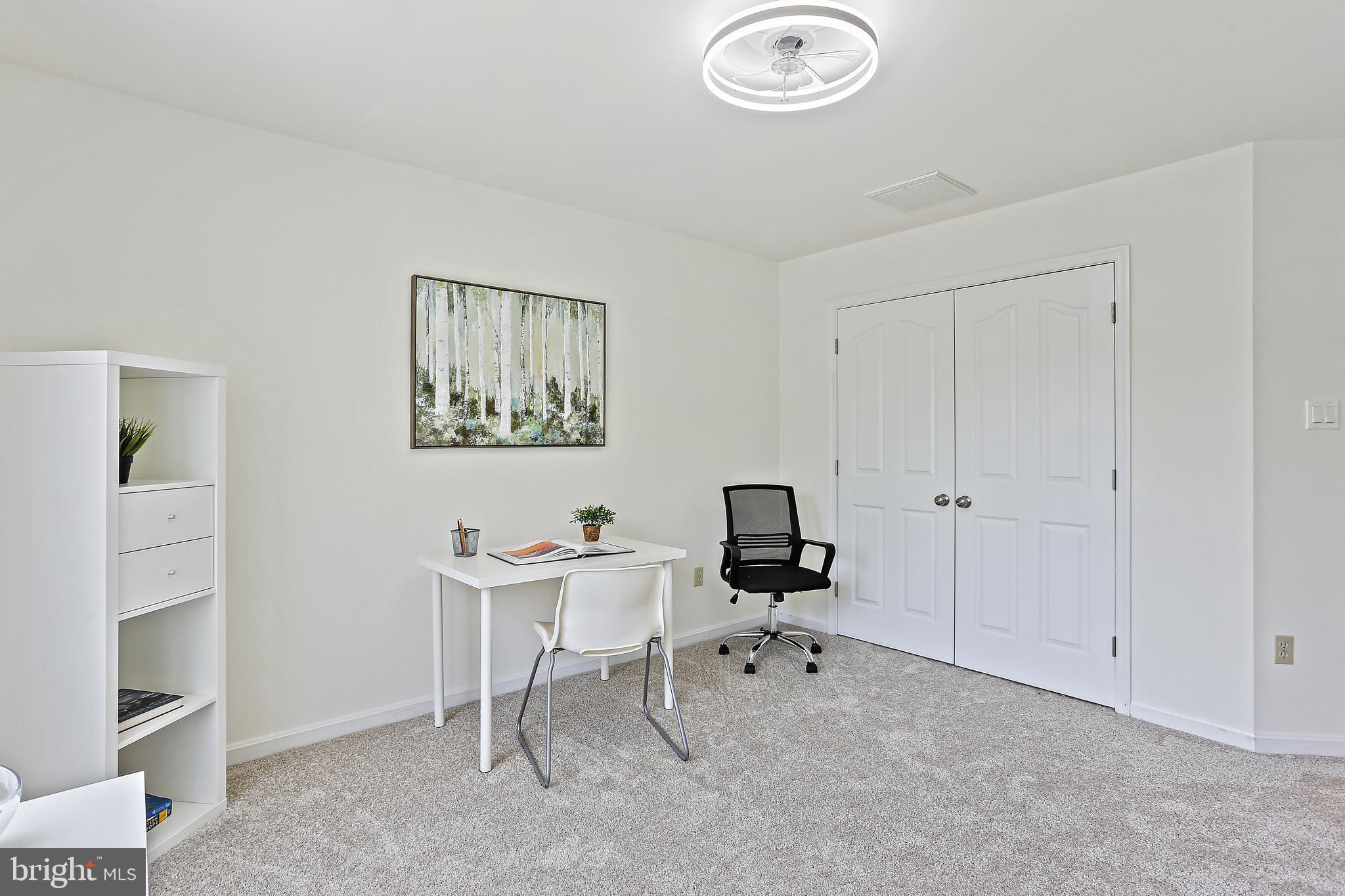 VILLAGE OF RIVER HILL - Residential