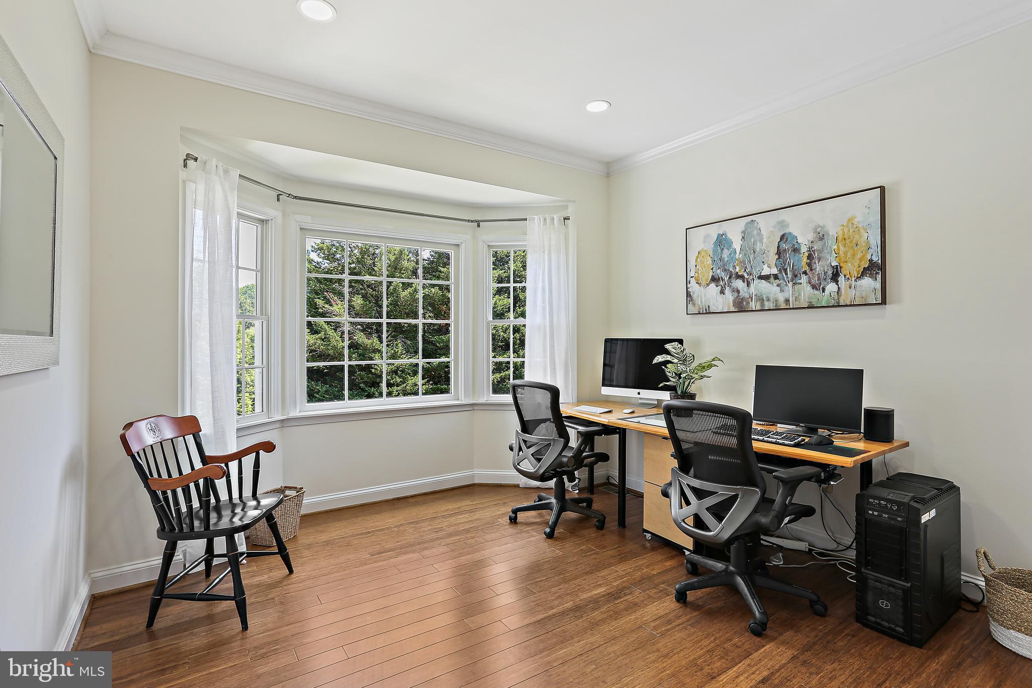 VILLAGE OF RIVER HILL - Residential