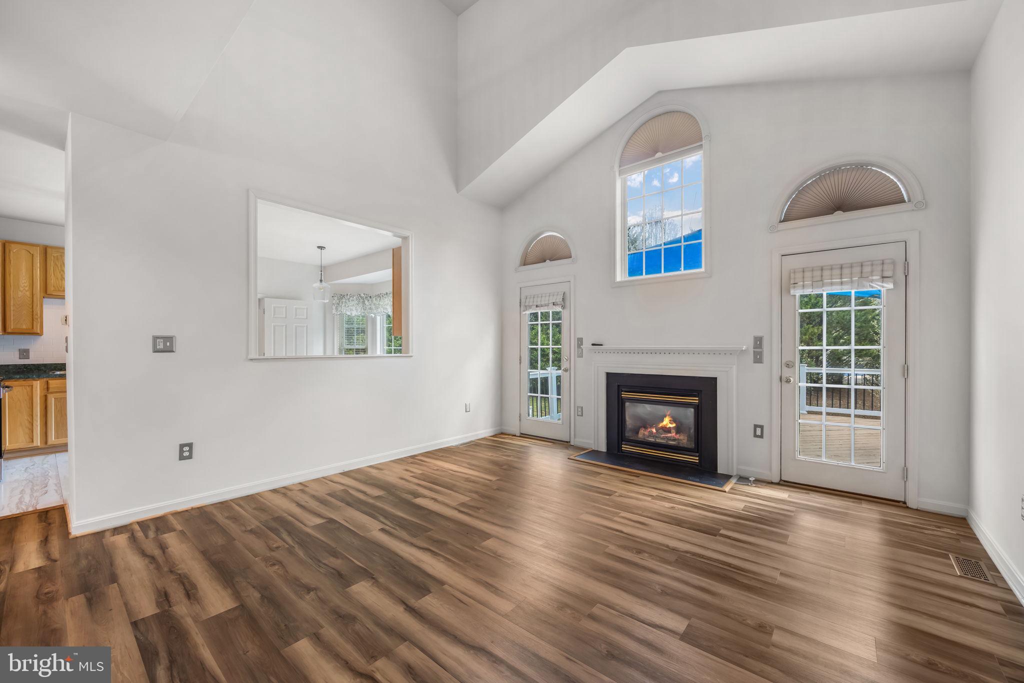 SOUTH WOODS - Residential