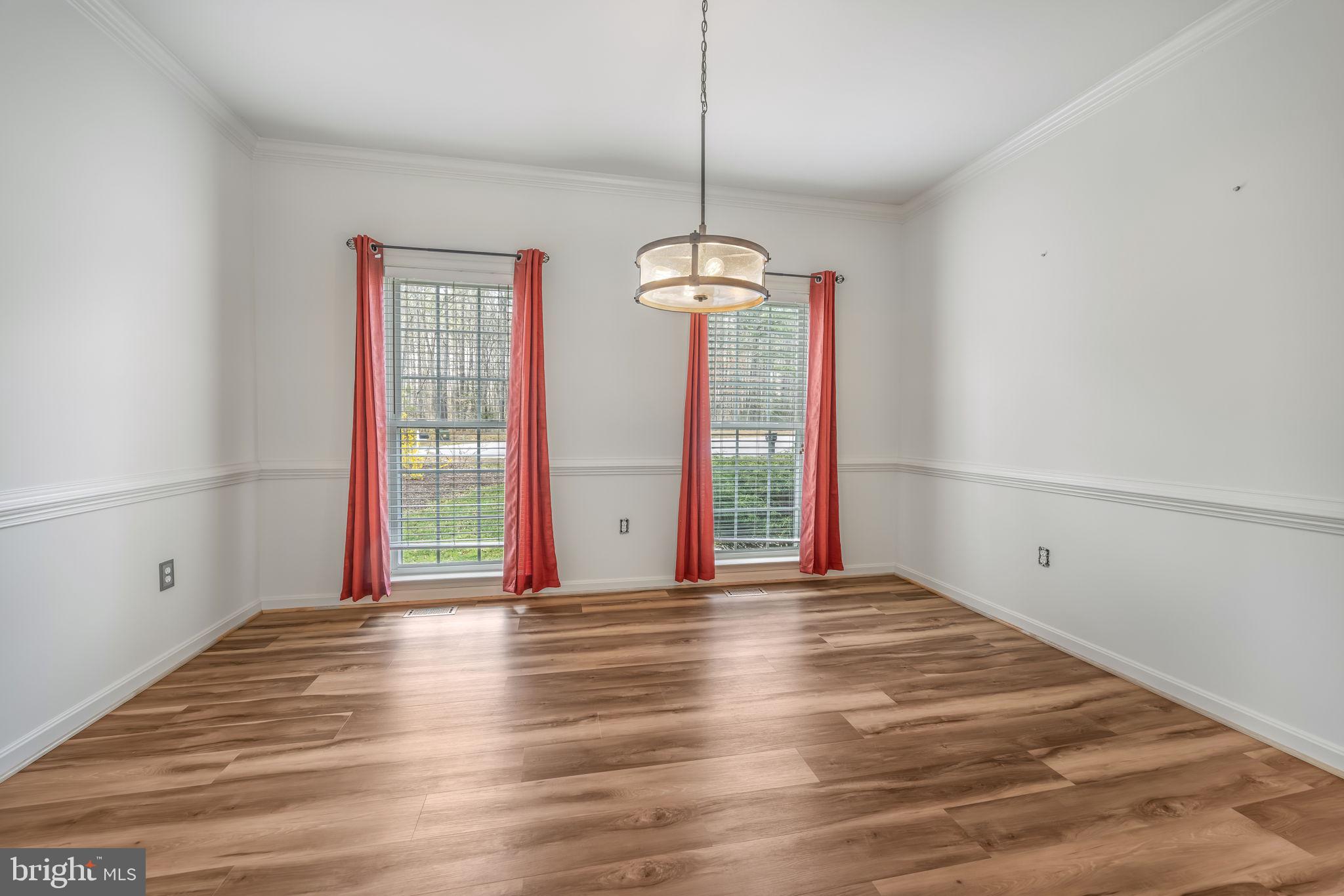 SOUTH WOODS - Residential