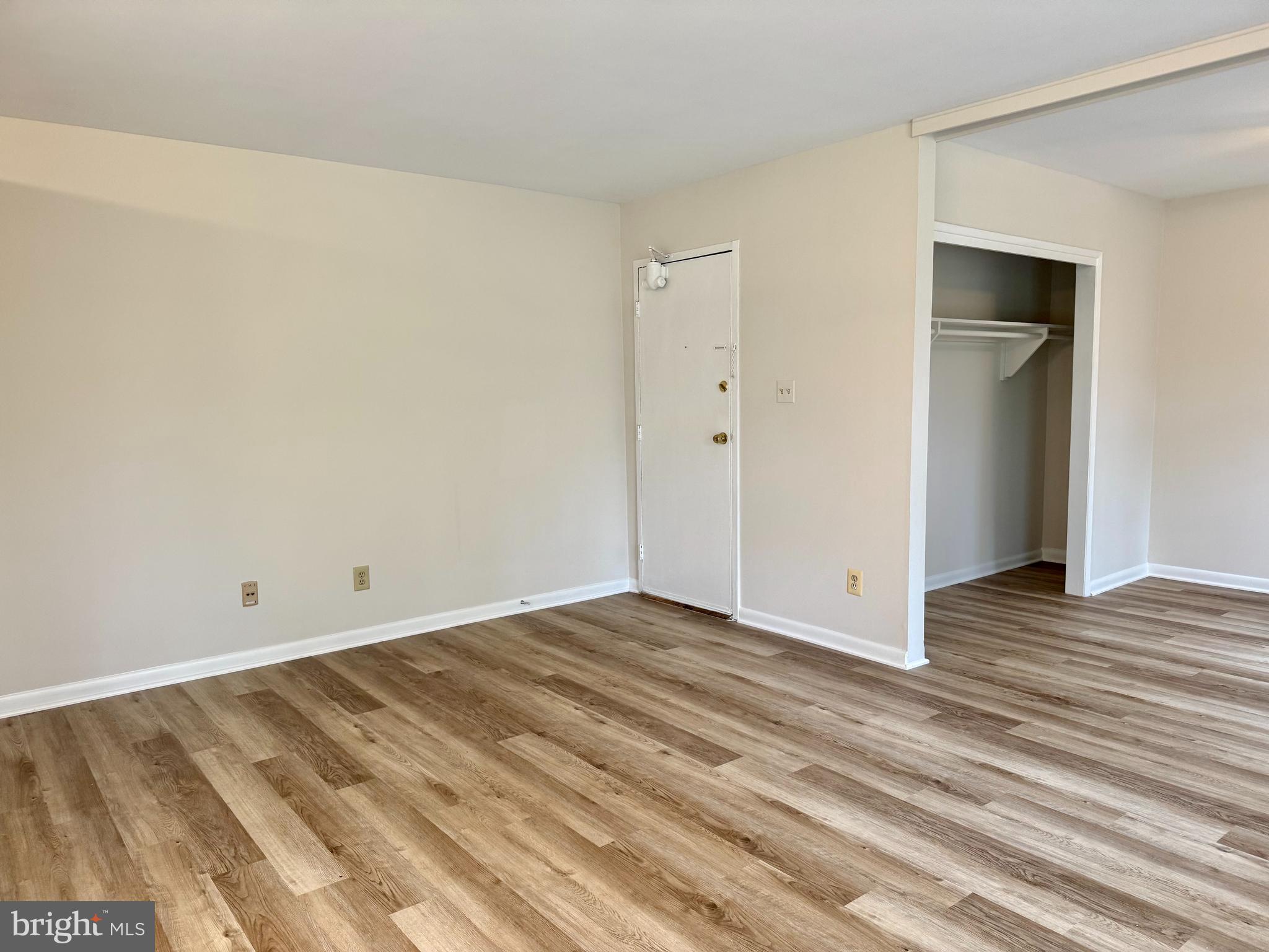 FAIRFAX HERITAGE - Residential