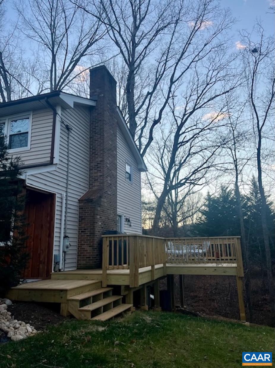 UNKNOWN - Residential Lease