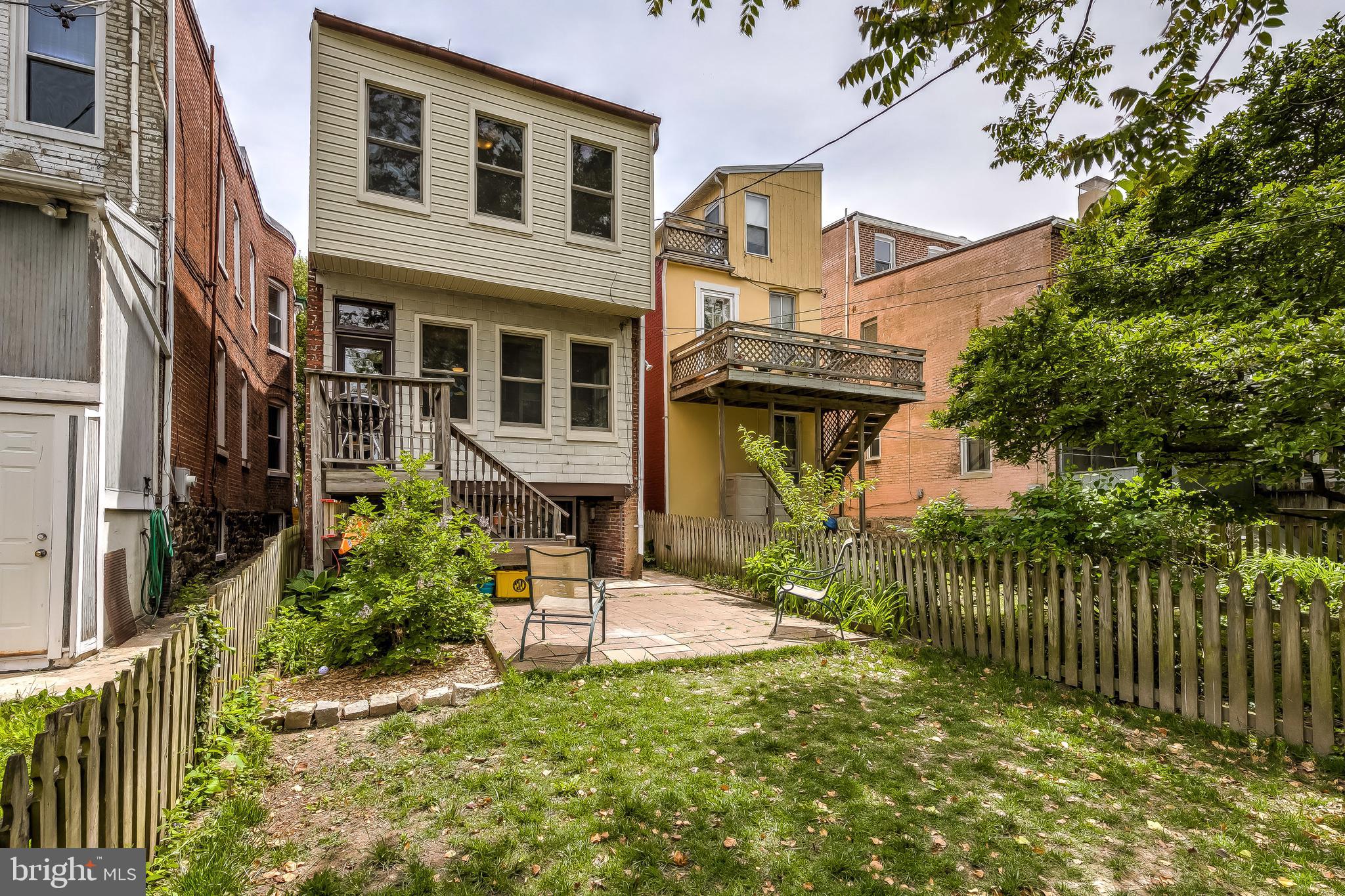 HAMPDEN HISTORIC DISTRICT - Residential