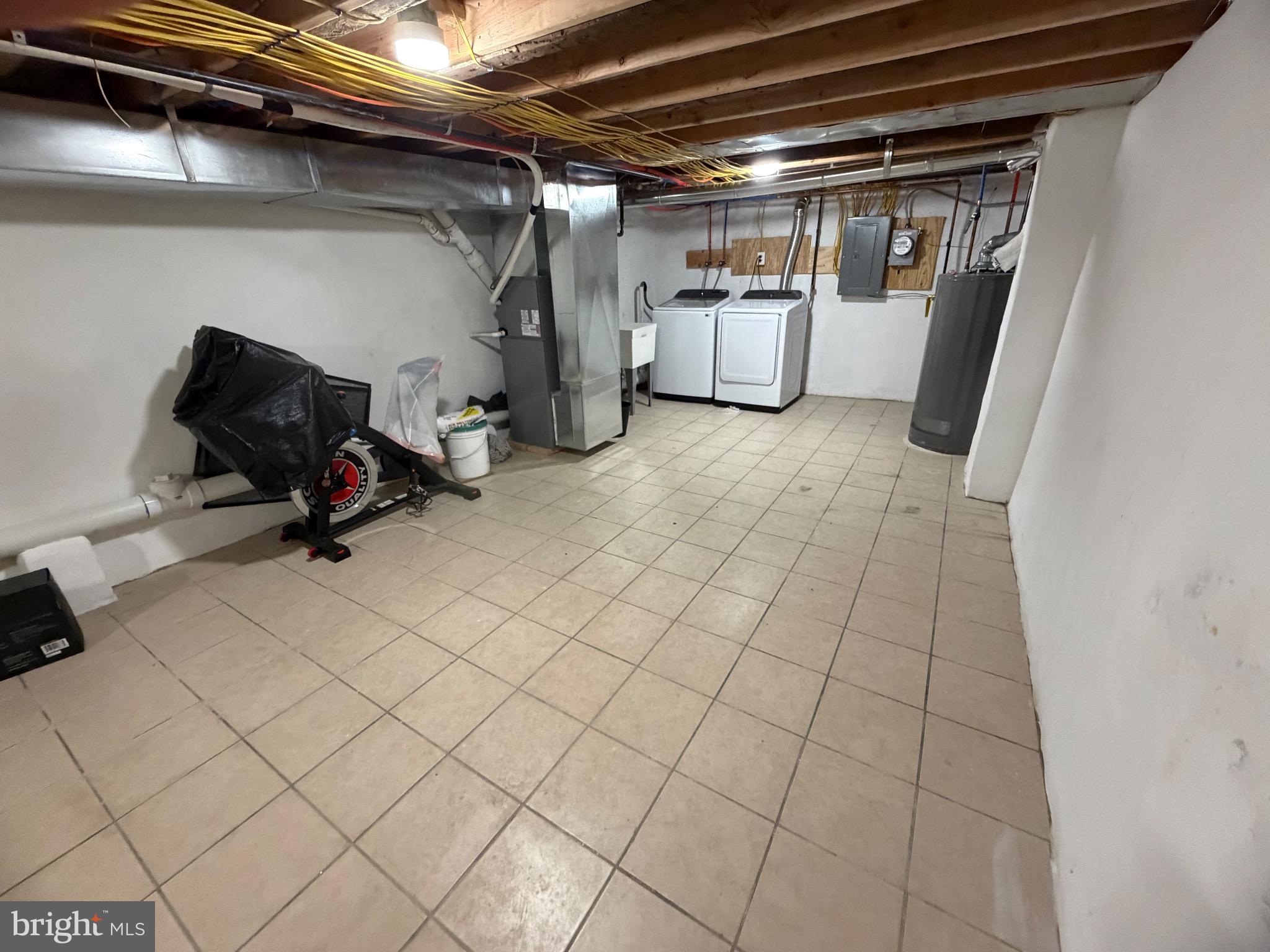 PASSYUNK SQUARE - Residential