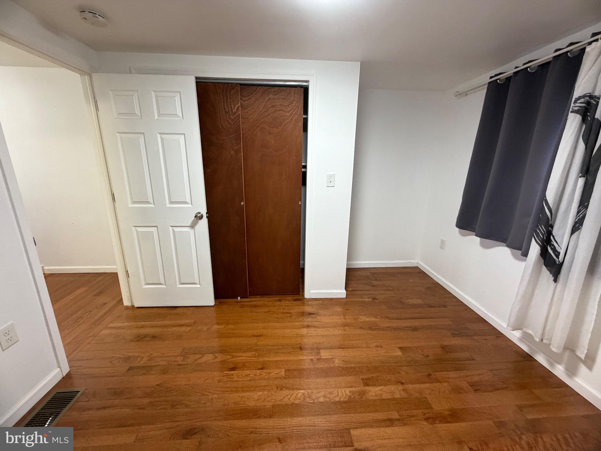 PASSYUNK SQUARE - Residential