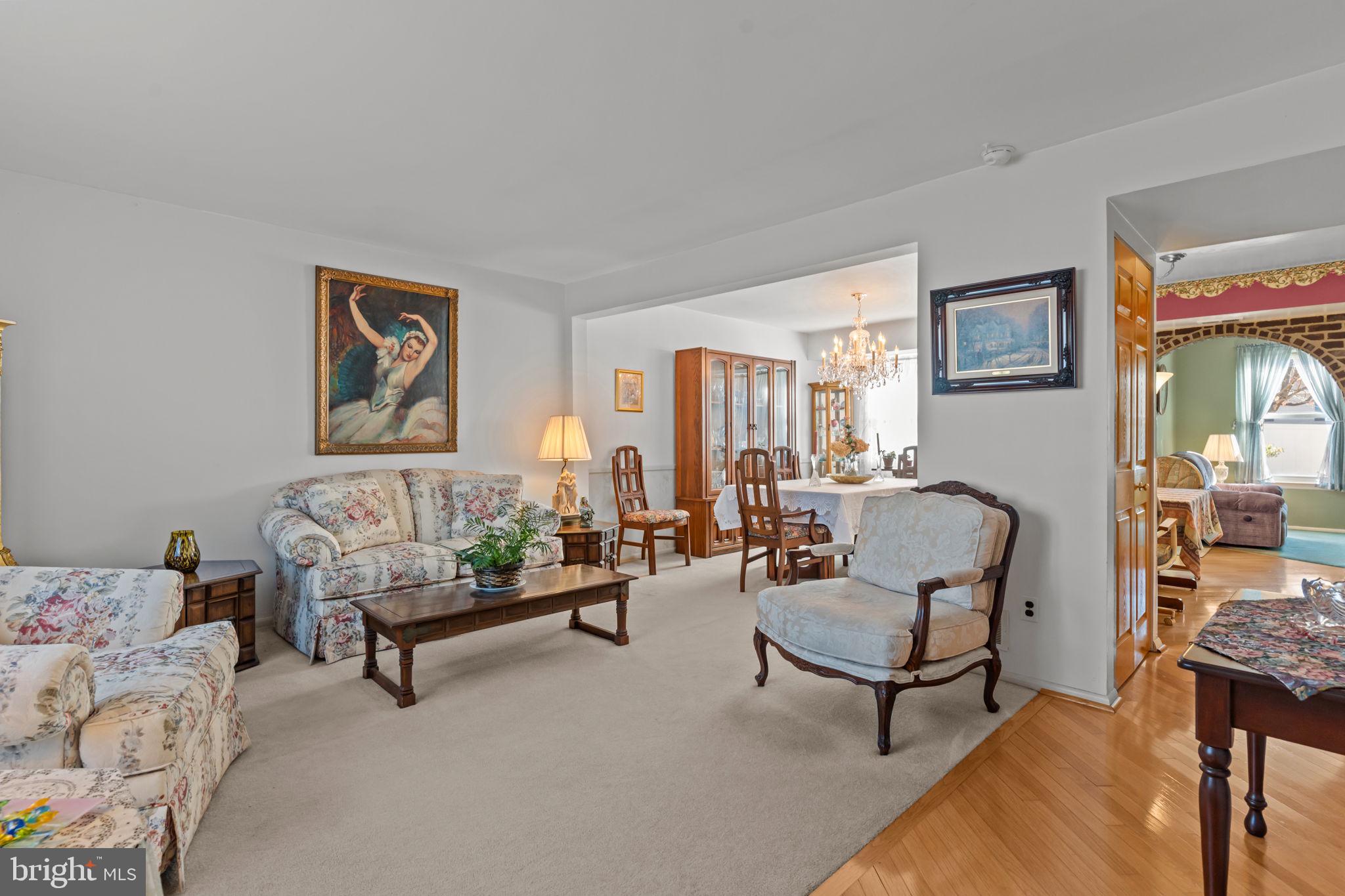 NESHAMINY VALLEY - Residential