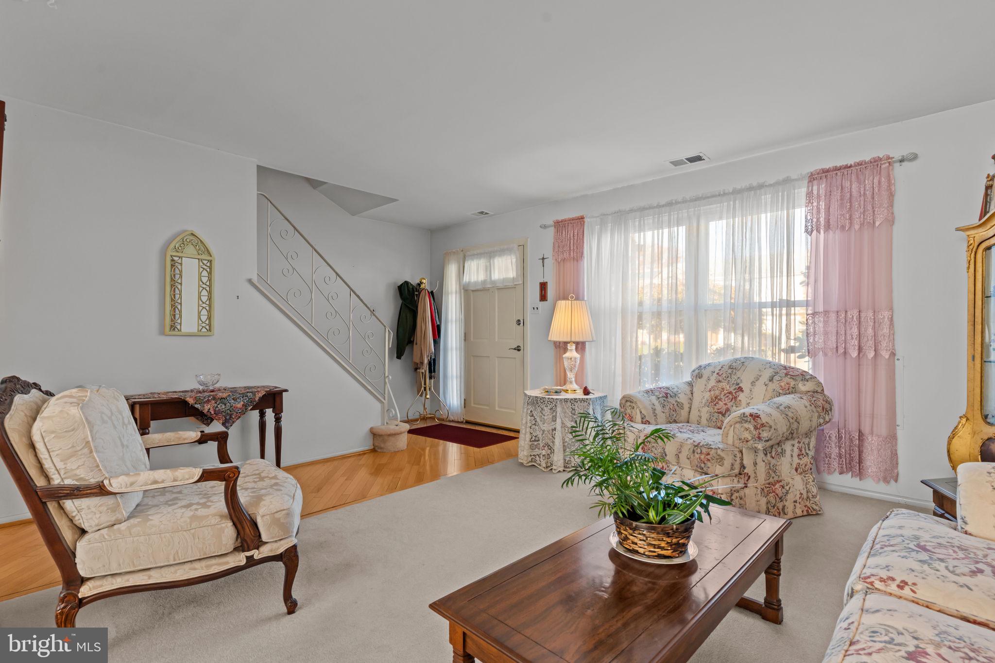 NESHAMINY VALLEY - Residential