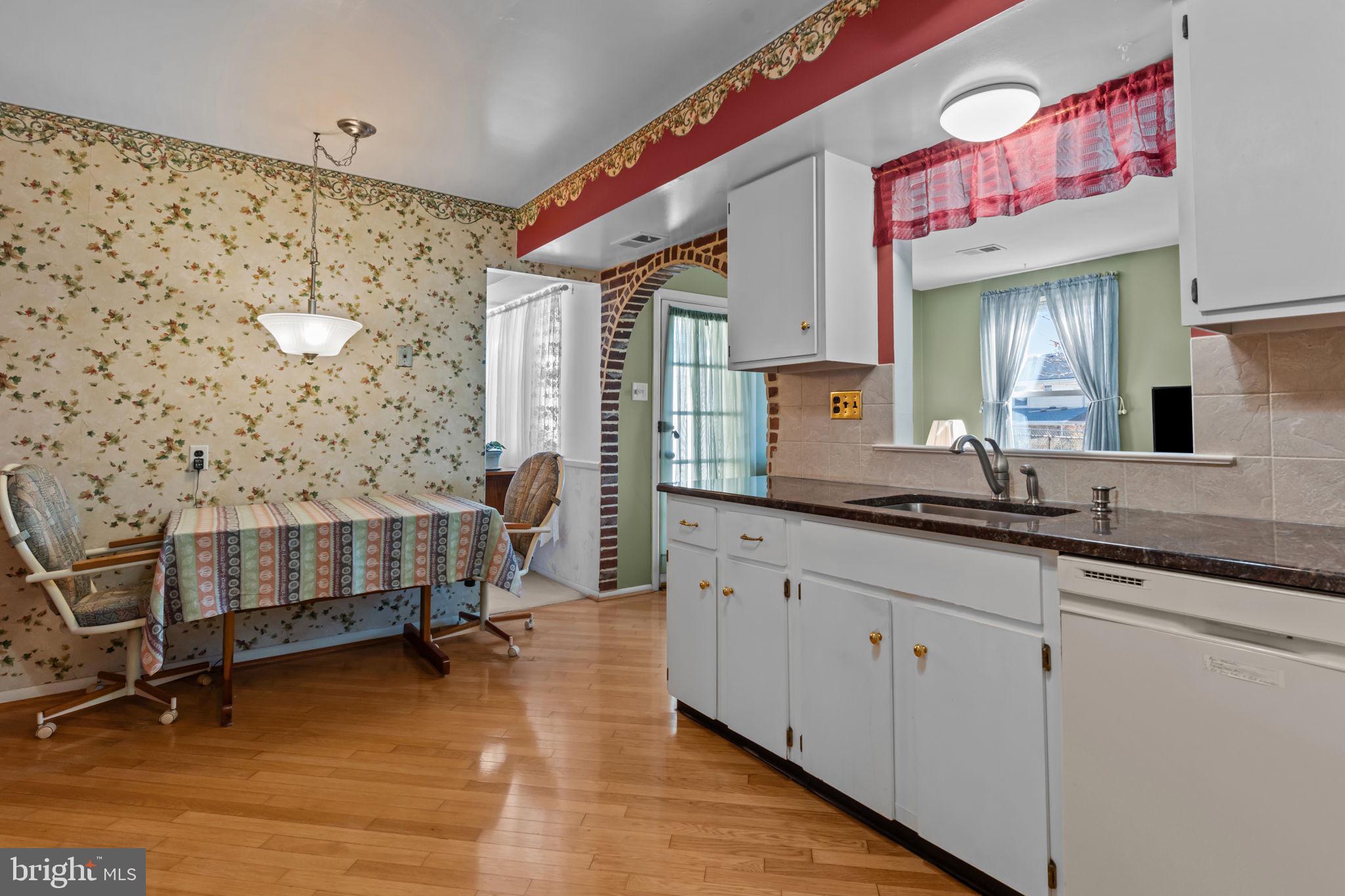 NESHAMINY VALLEY - Residential