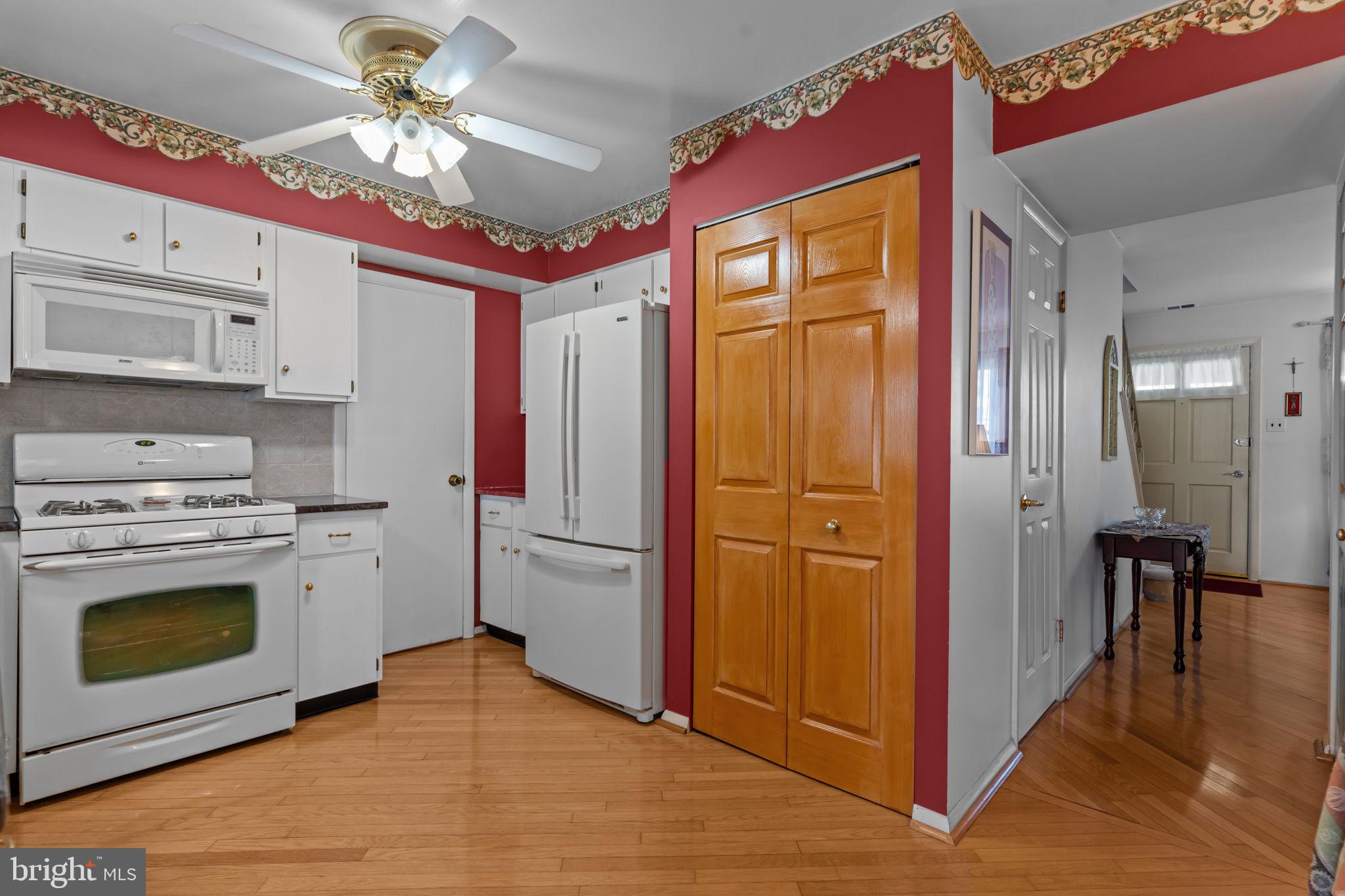 NESHAMINY VALLEY - Residential