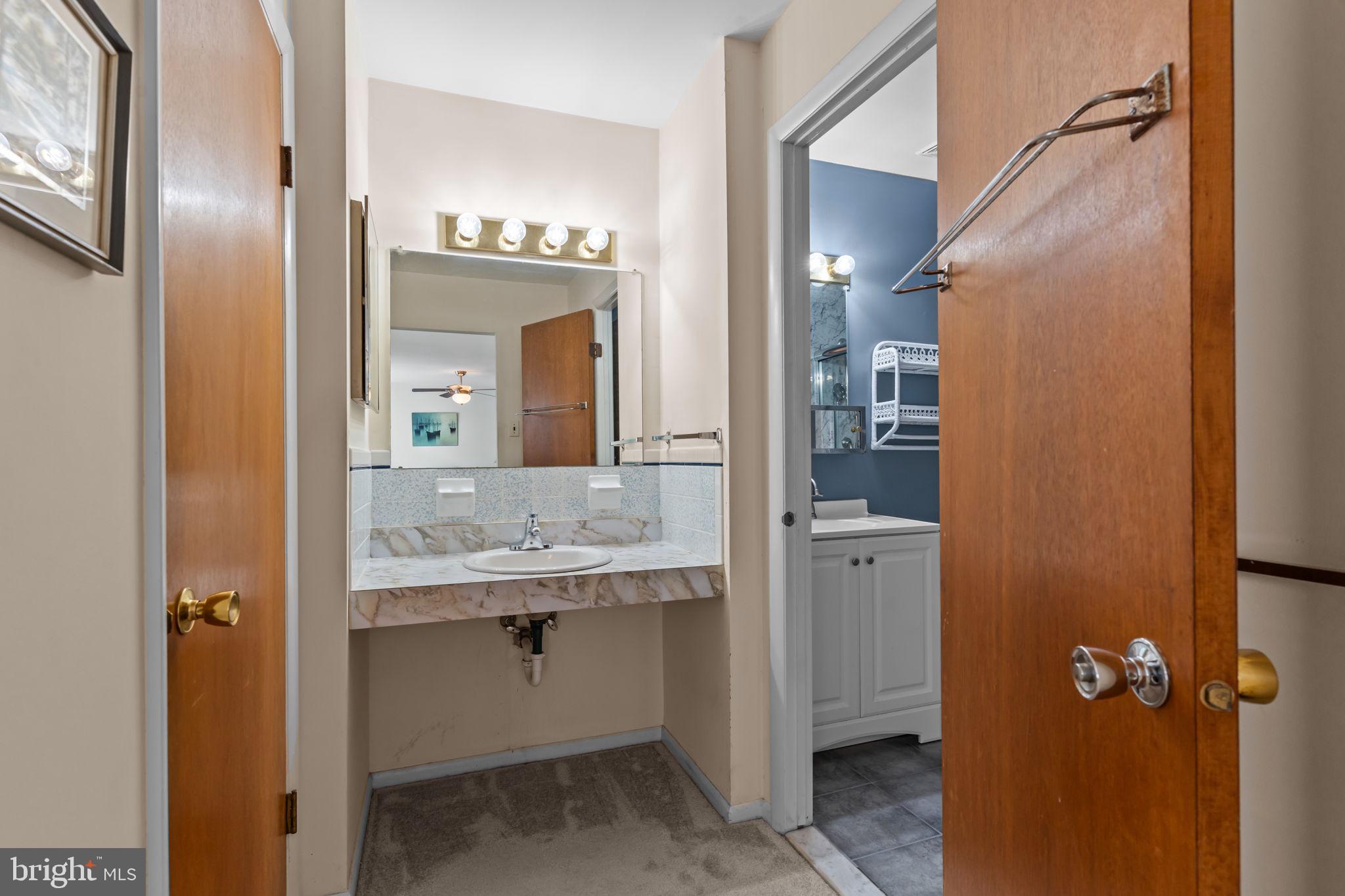 NESHAMINY VALLEY - Residential