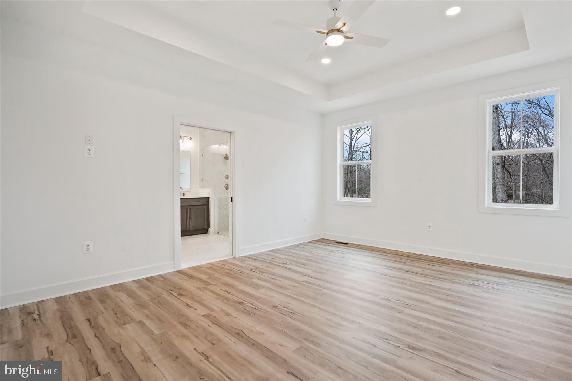 MOUNTAIN FARM - Residential