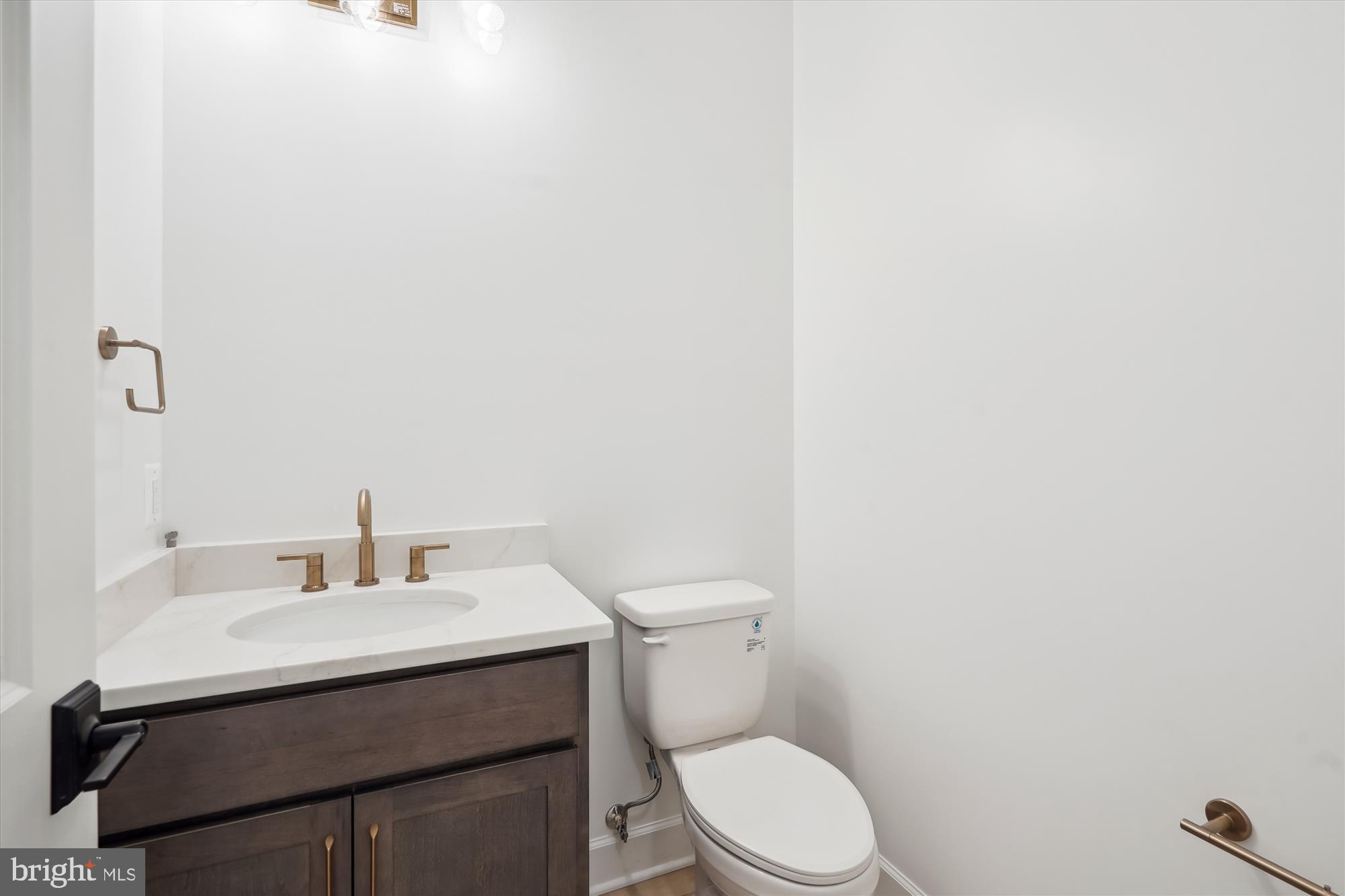 MOUNTAIN FARM - Residential