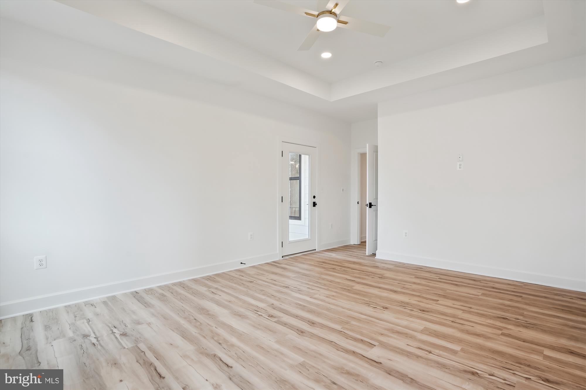 MOUNTAIN FARM - Residential