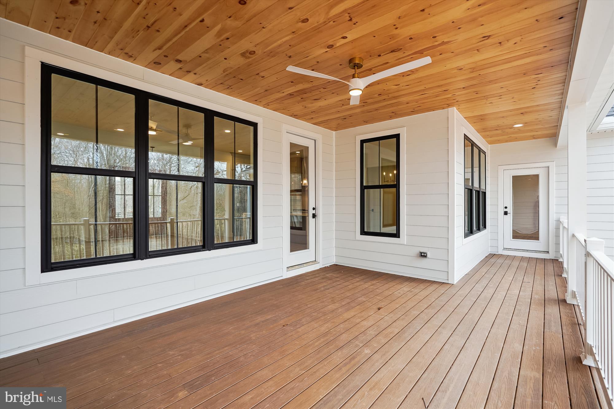 MOUNTAIN FARM - Residential