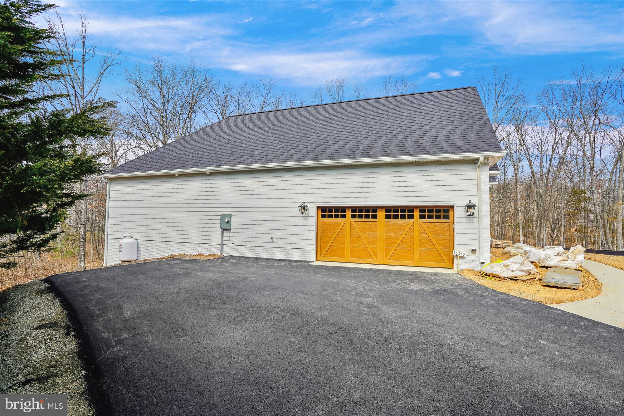 MOUNTAIN FARM - Residential