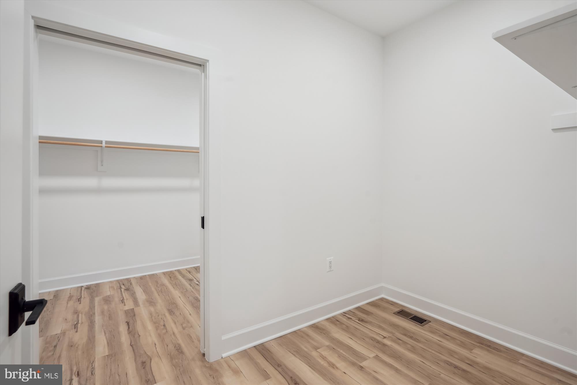 MOUNTAIN FARM - Residential