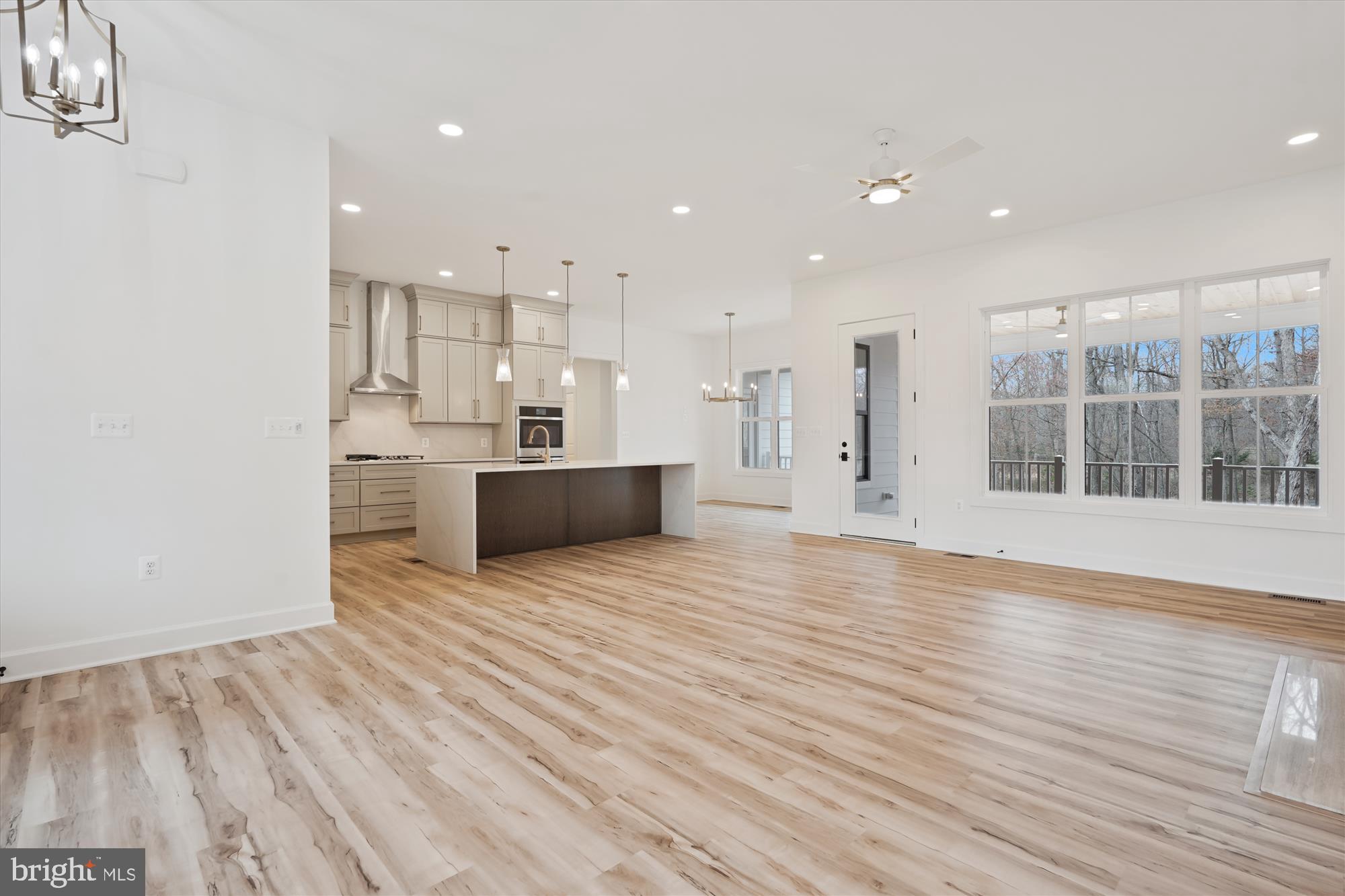 MOUNTAIN FARM - Residential