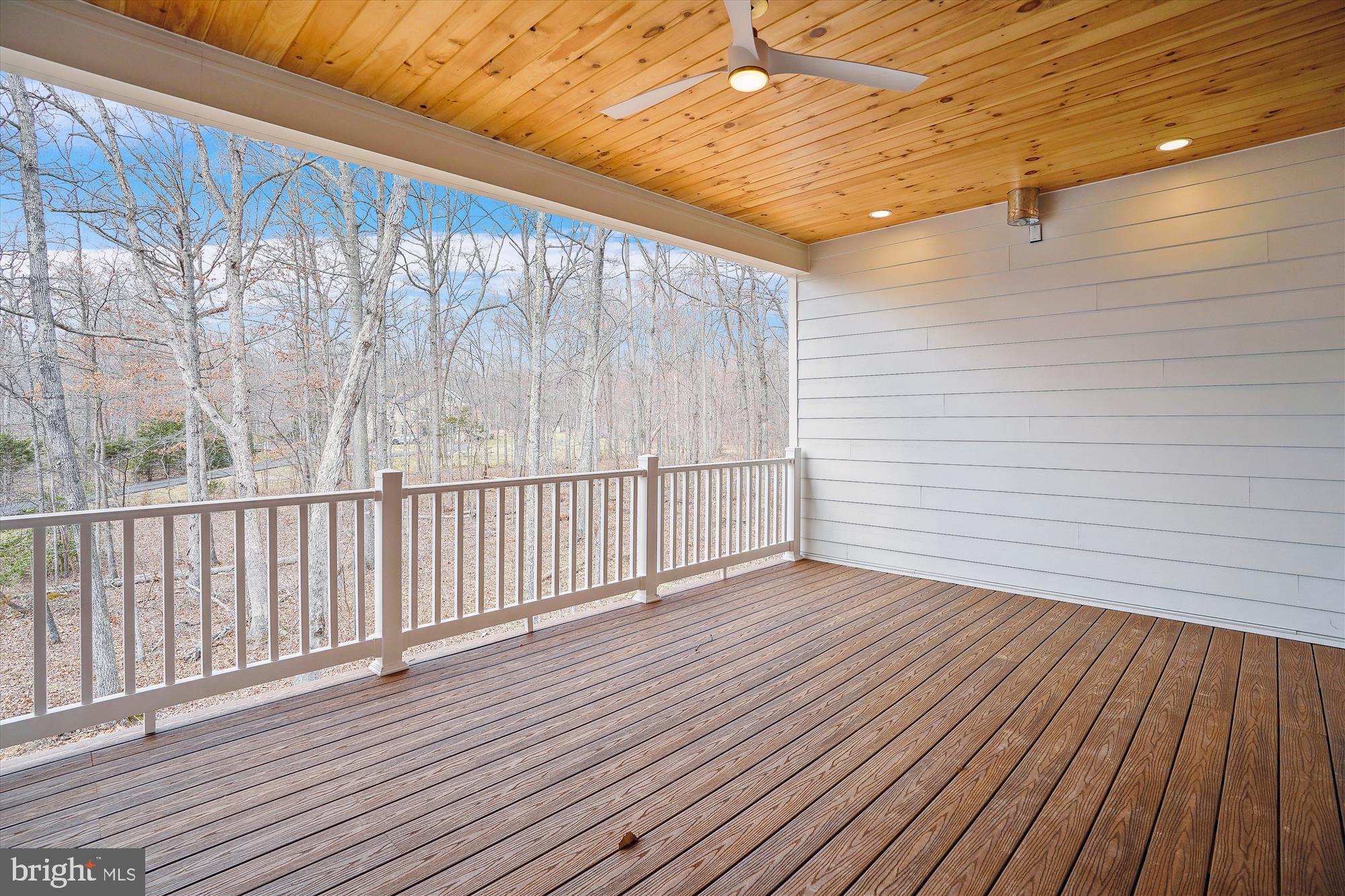 MOUNTAIN FARM - Residential