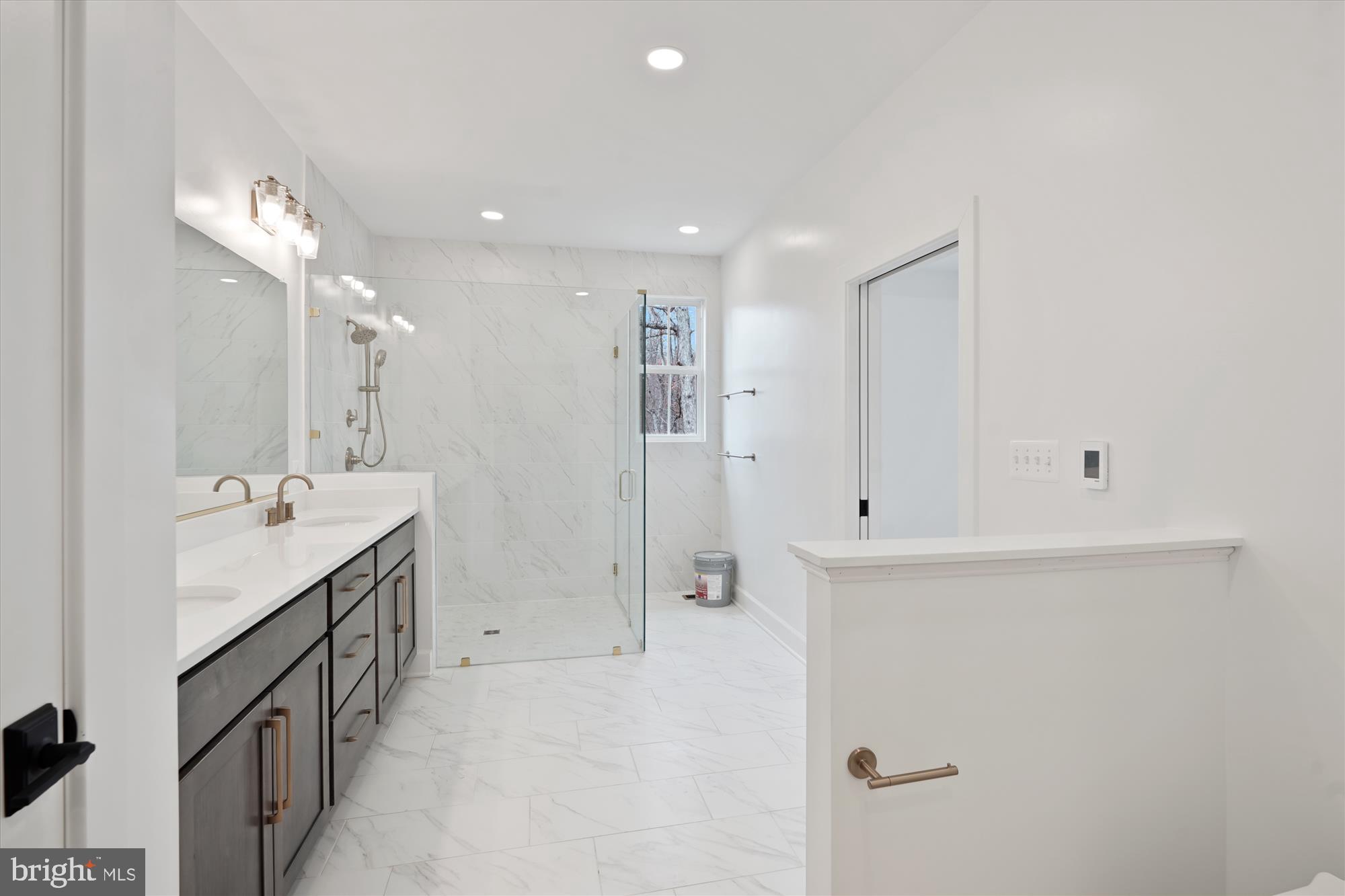 MOUNTAIN FARM - Residential