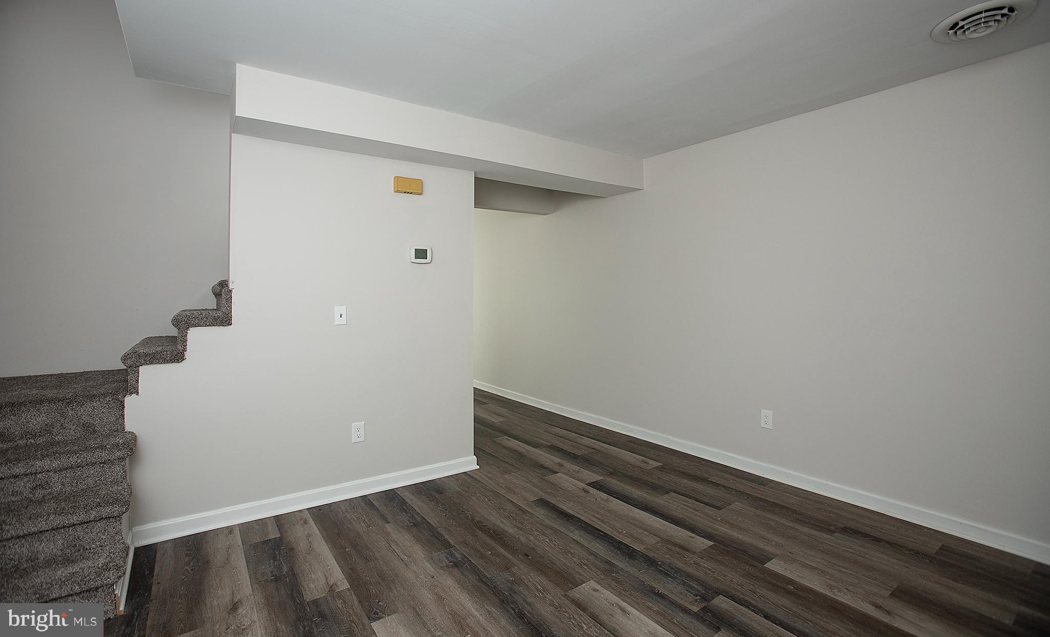 GRANTHAM GLEN - Residential Lease