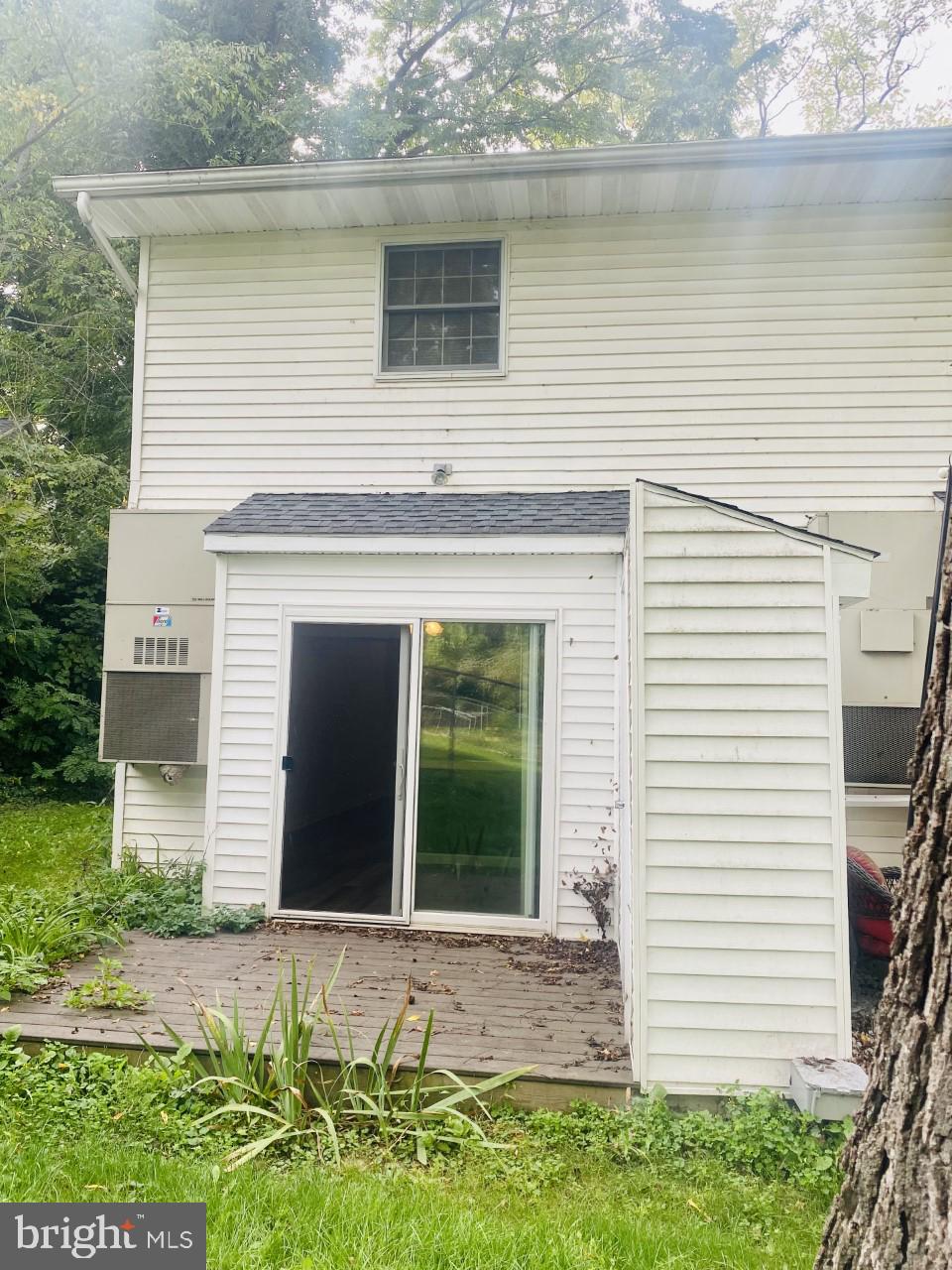 GRANTHAM GLEN - Residential Lease