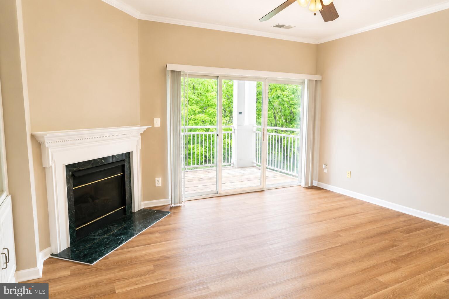 3521 PINEY WOODS PLACE F203