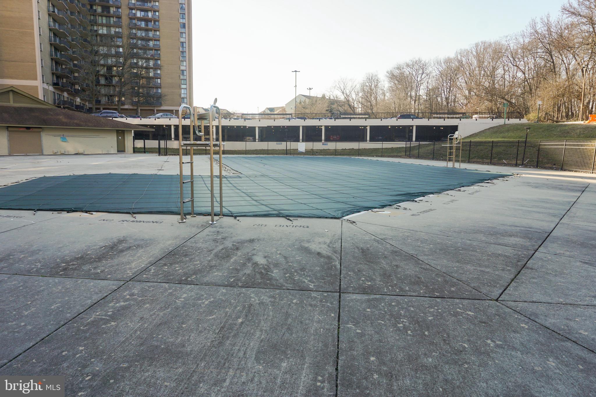 WESTCHESTER PARK - Residential