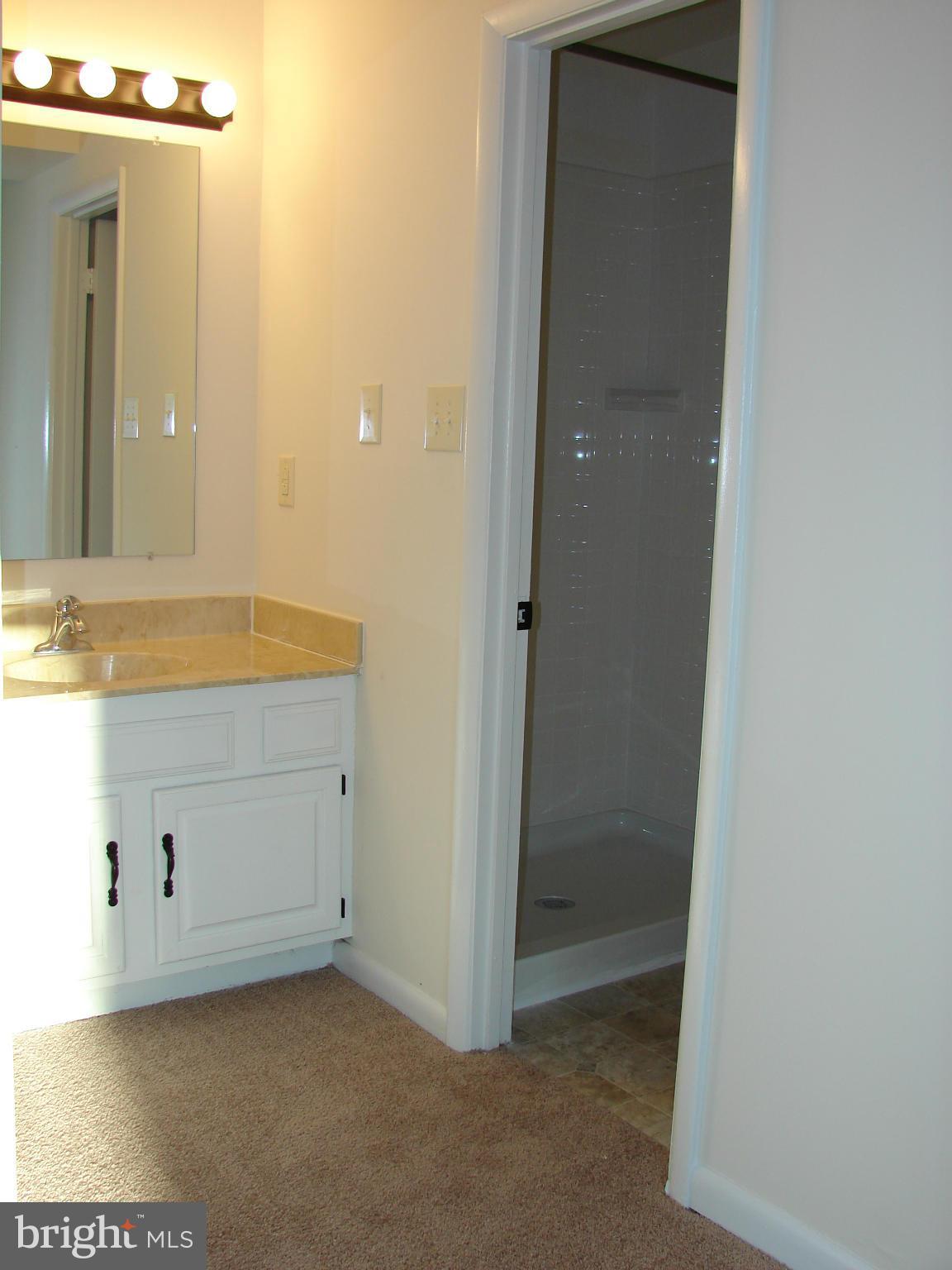 LYNNBROOK SUB - Residential